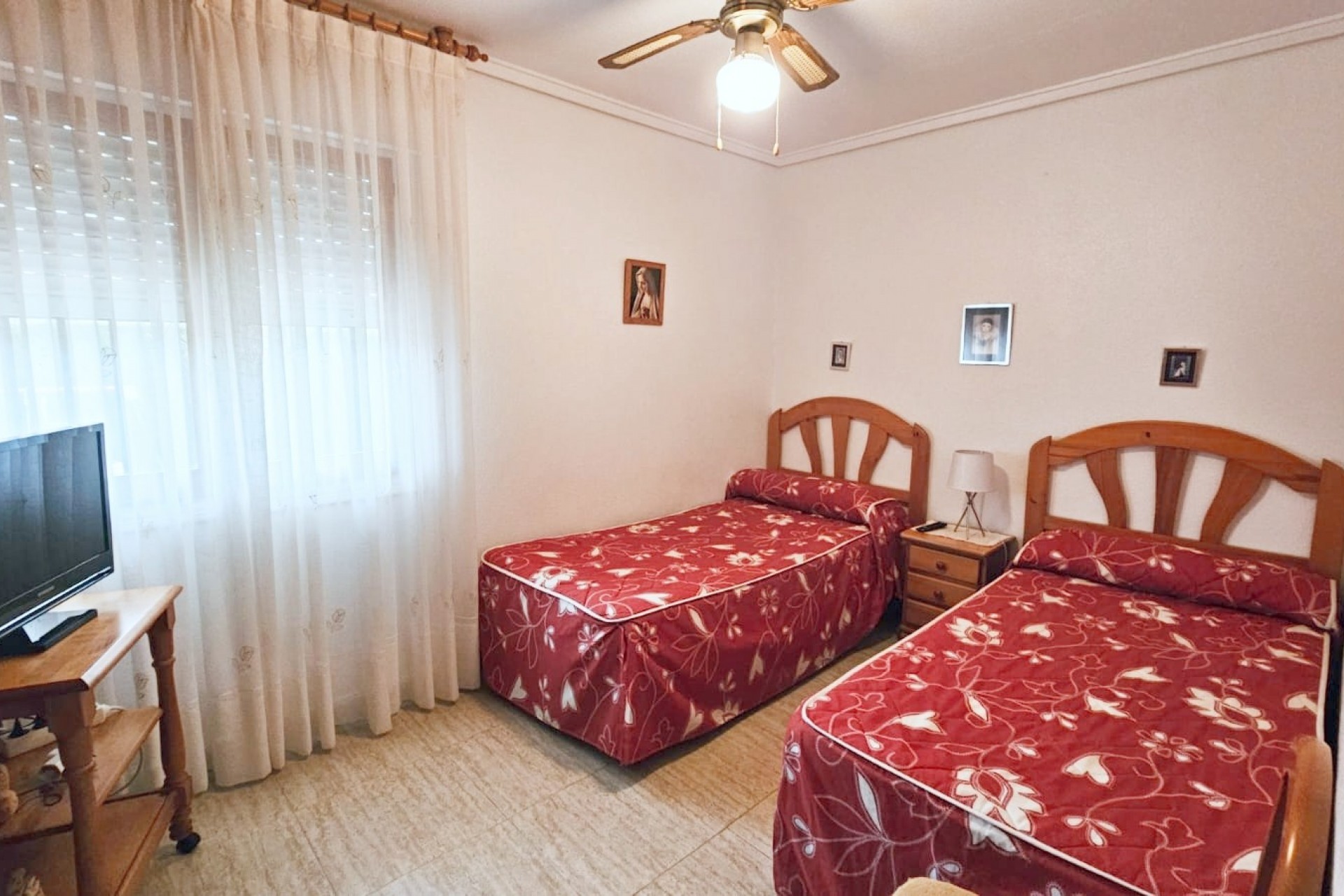 Resale - Villa -
Los Alcazares - Los Alcázares