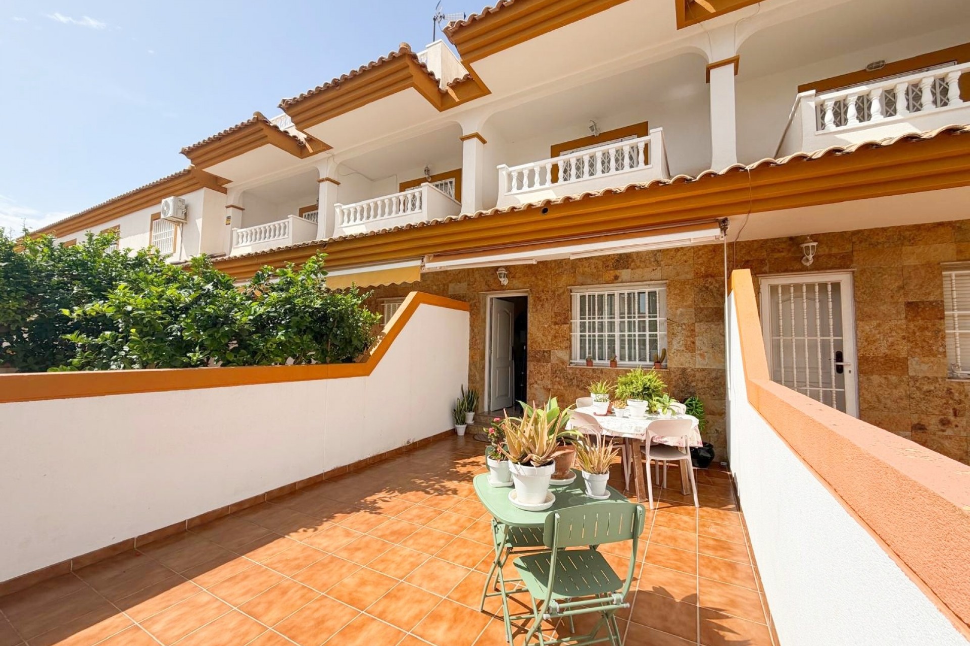 Resale - Villa -
Los Alcazares - Los Alcázares