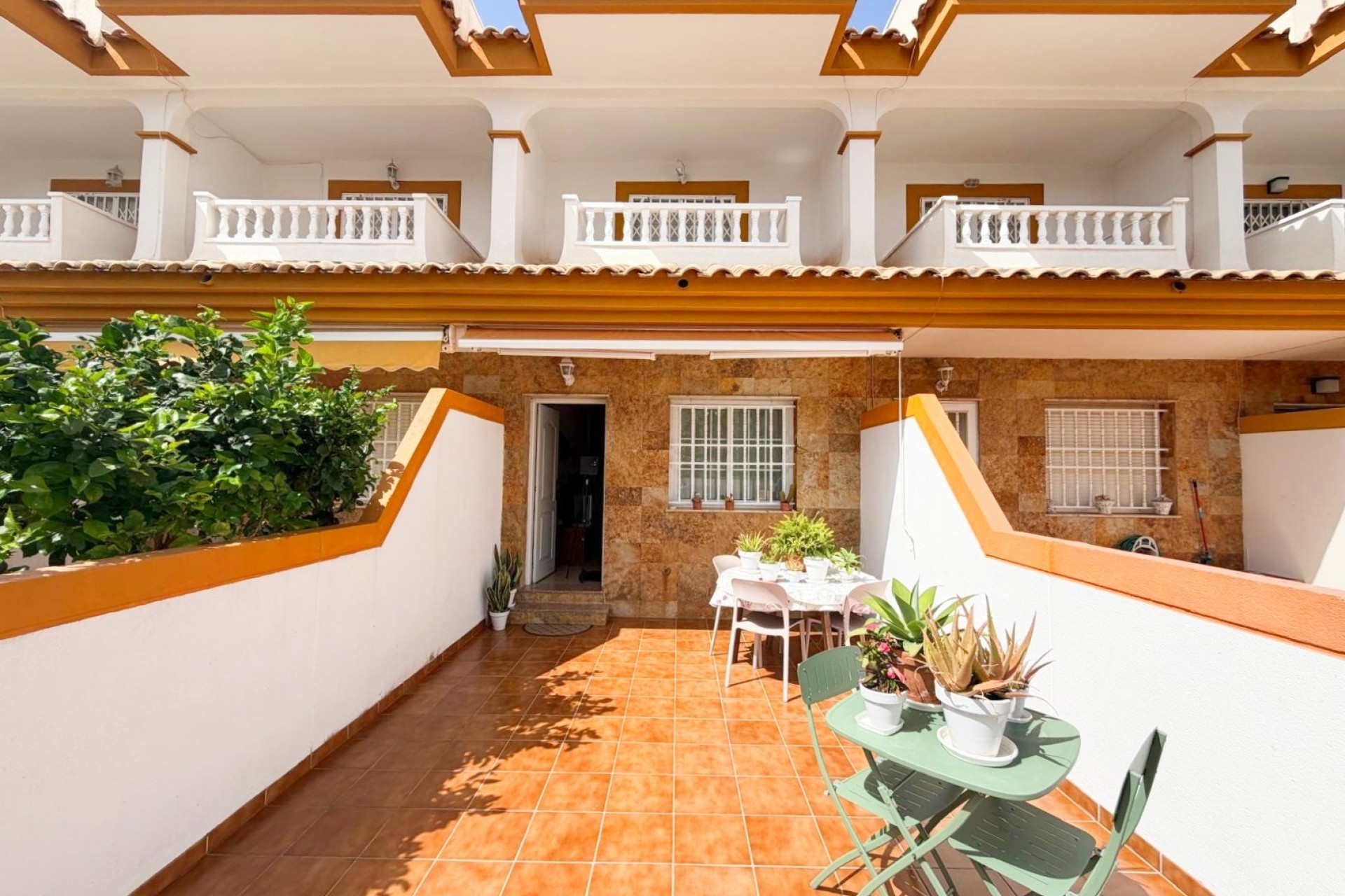 Resale - Villa -
Los Alcazares - Los Alcázares