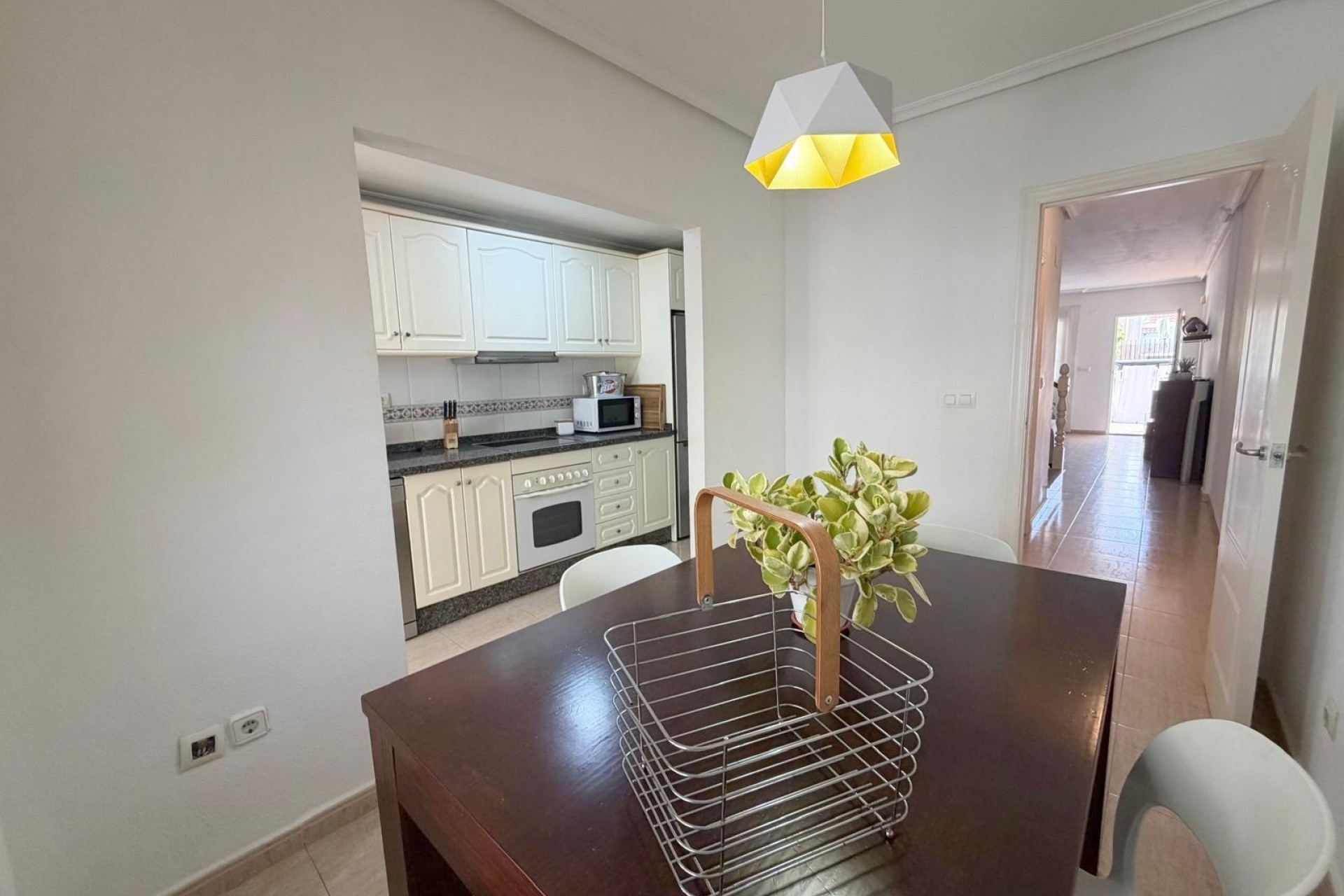 Resale - Villa -
Los Alcazares - Los Alcázares