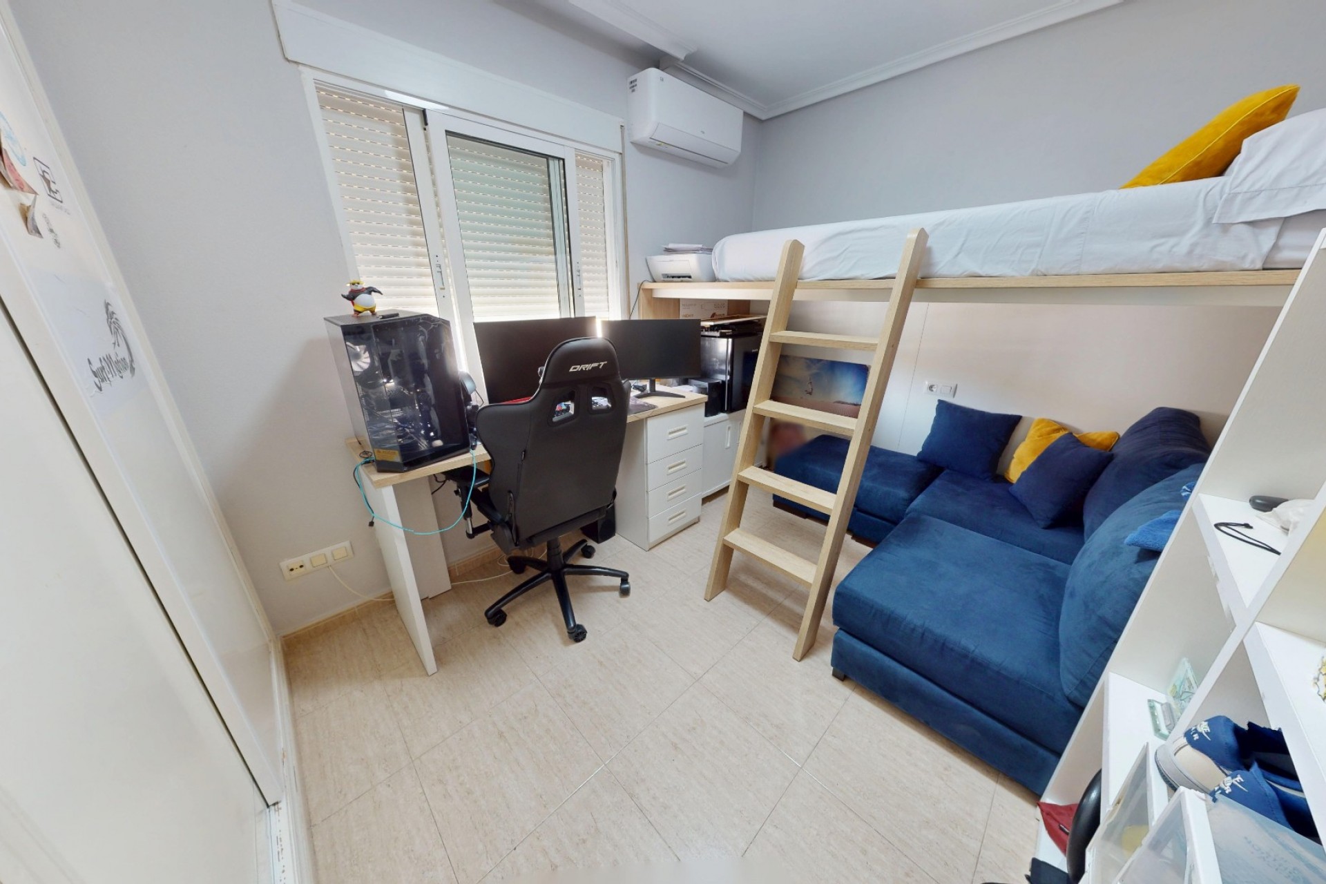 Resale - Villa -
Los Alcazares - Los Alcázares
