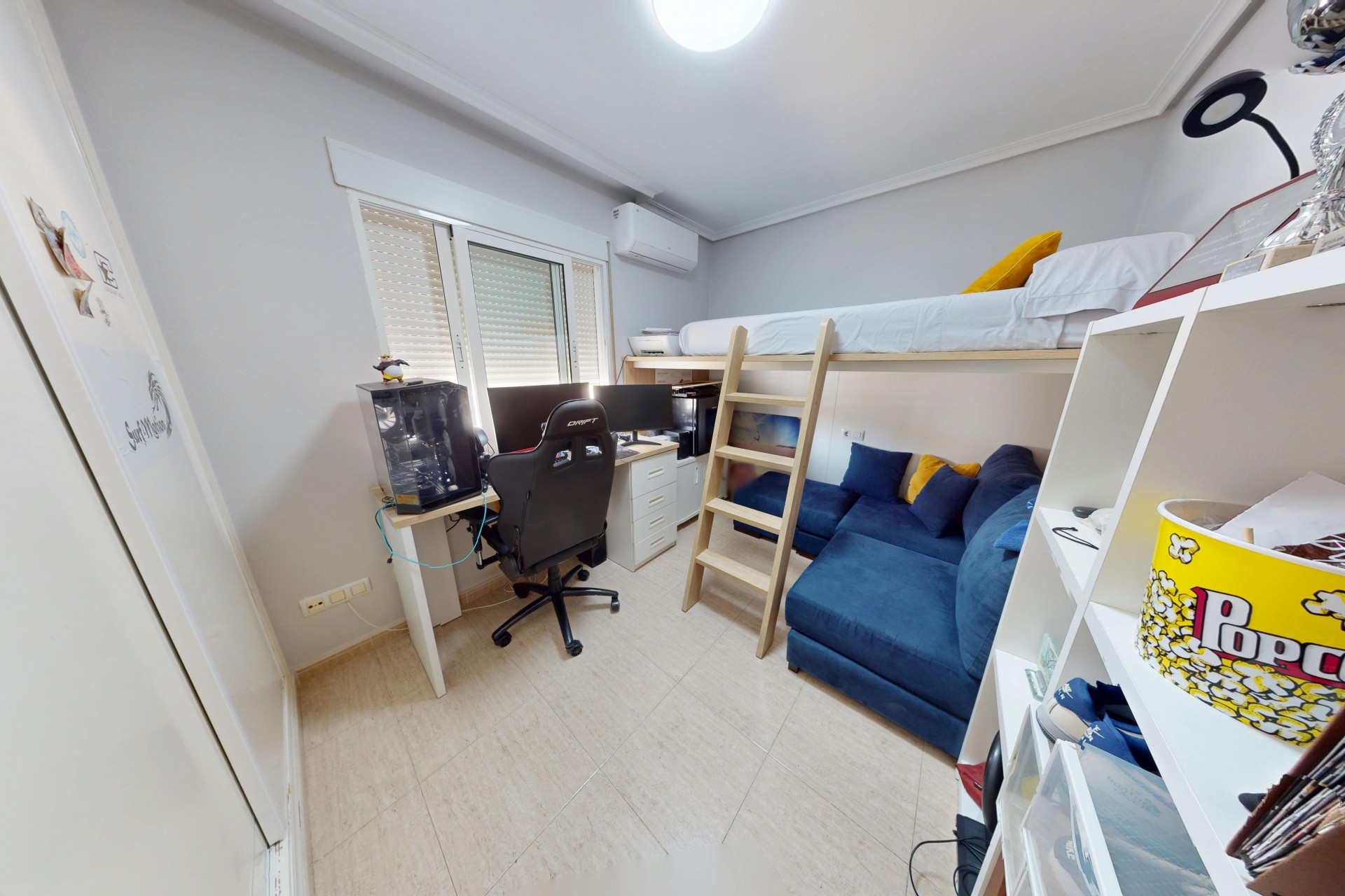 Resale - Villa -
Los Alcazares - Los Alcázares