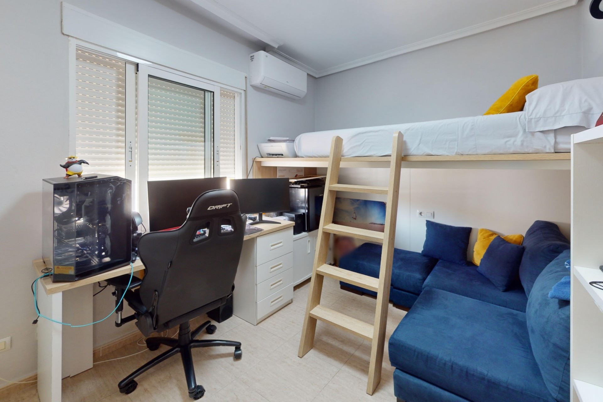 Resale - Villa -
Los Alcazares - Los Alcázares