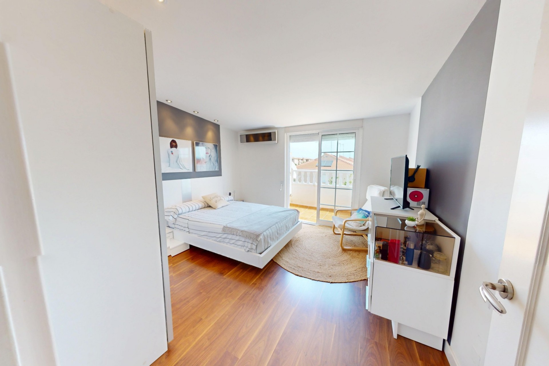 Resale - Villa -
Los Alcazares - Los Alcázares
