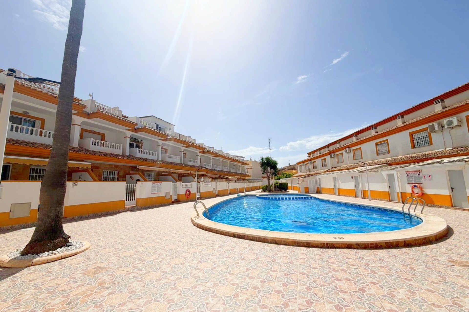 Resale - Villa -
Los Alcazares - Los Alcázares