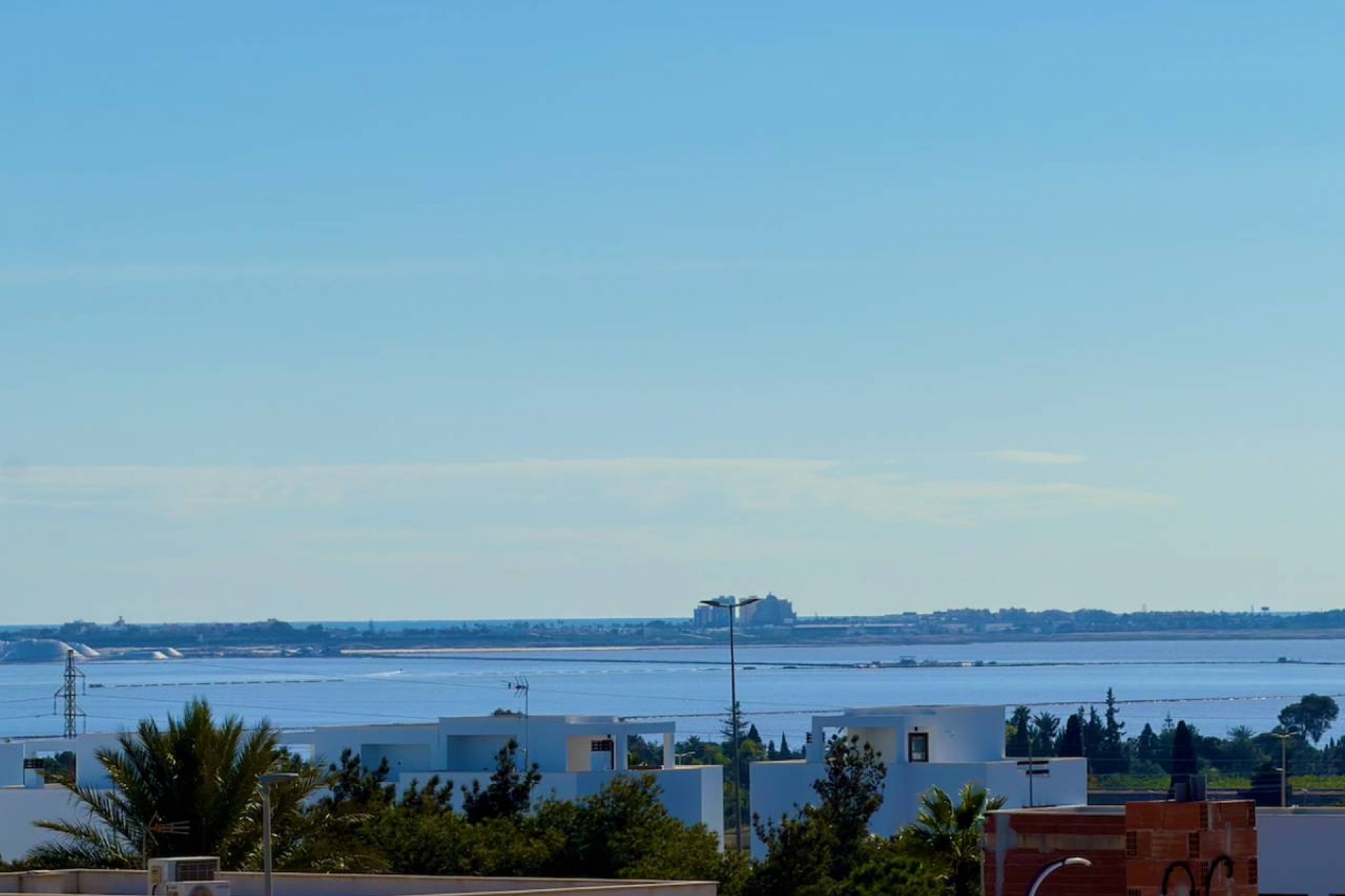 Resale - Villa -
Los Montesinos - La Herrada