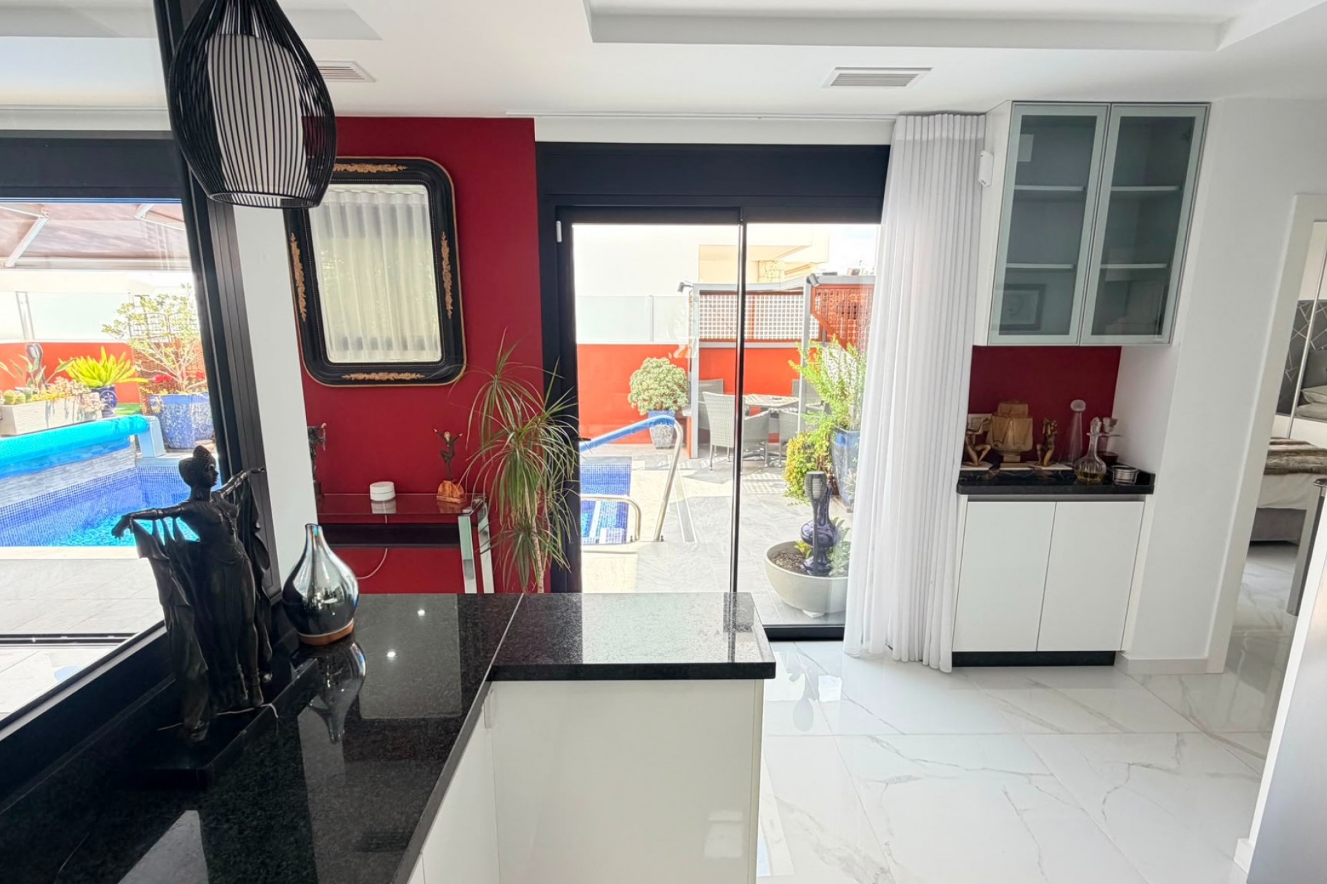 Resale - Villa -
Los Montesinos - La Herrada