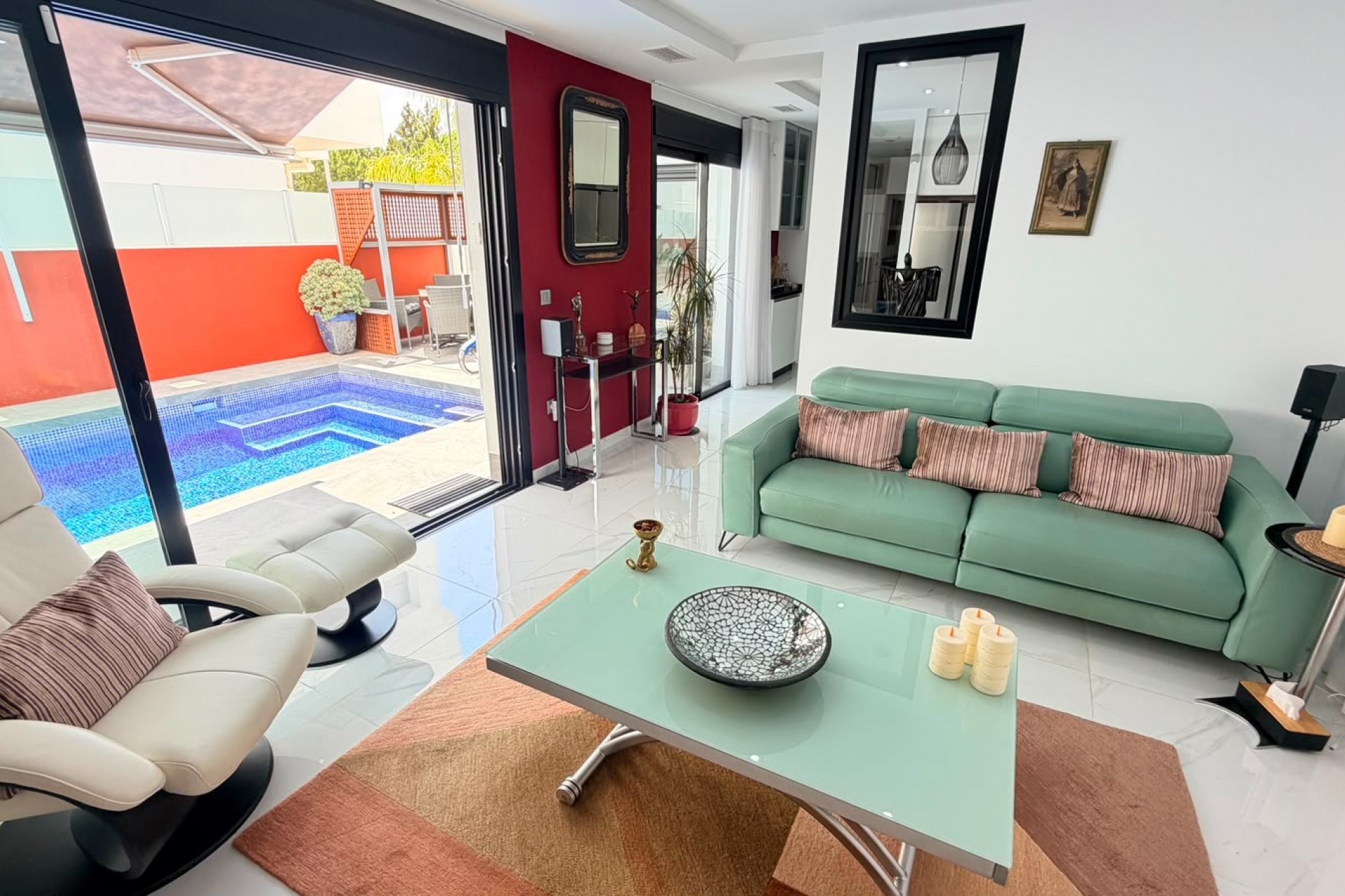 Resale - Villa -
Los Montesinos - La Herrada