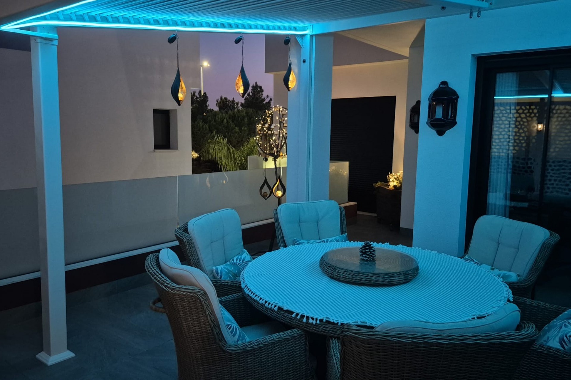 Resale - Villa -
Los Montesinos - La Herrada