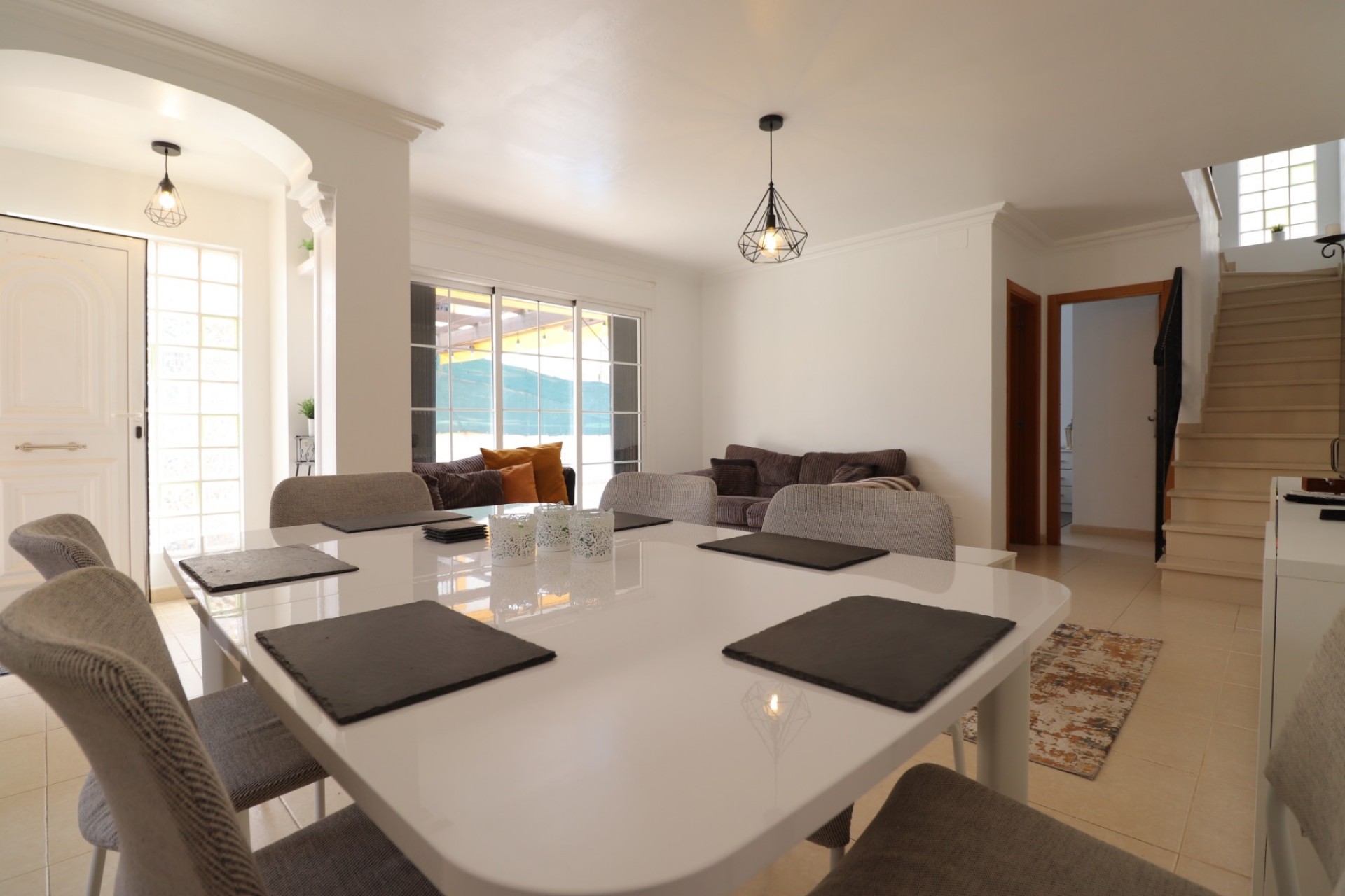 Resale - Villa -
Los Montesinos - La Herrada