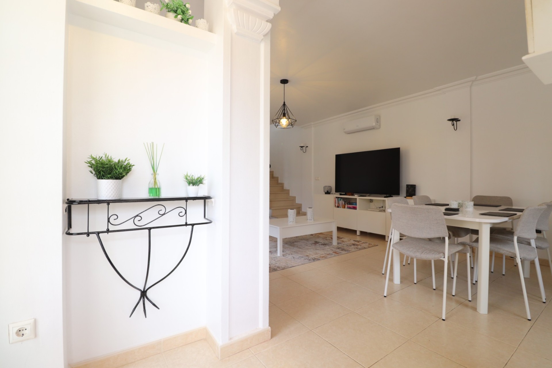Resale - Villa -
Los Montesinos - La Herrada