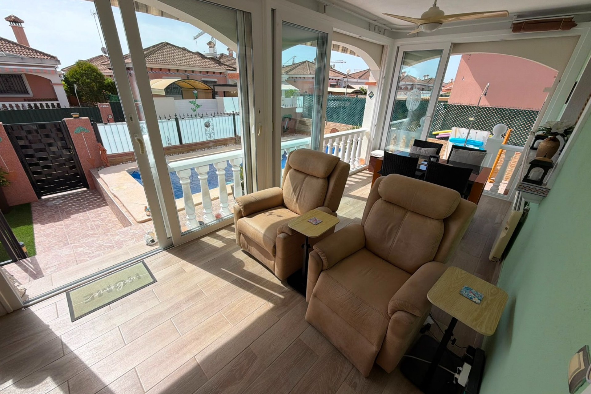 Resale - Villa -
Los Montesinos - La Herrada