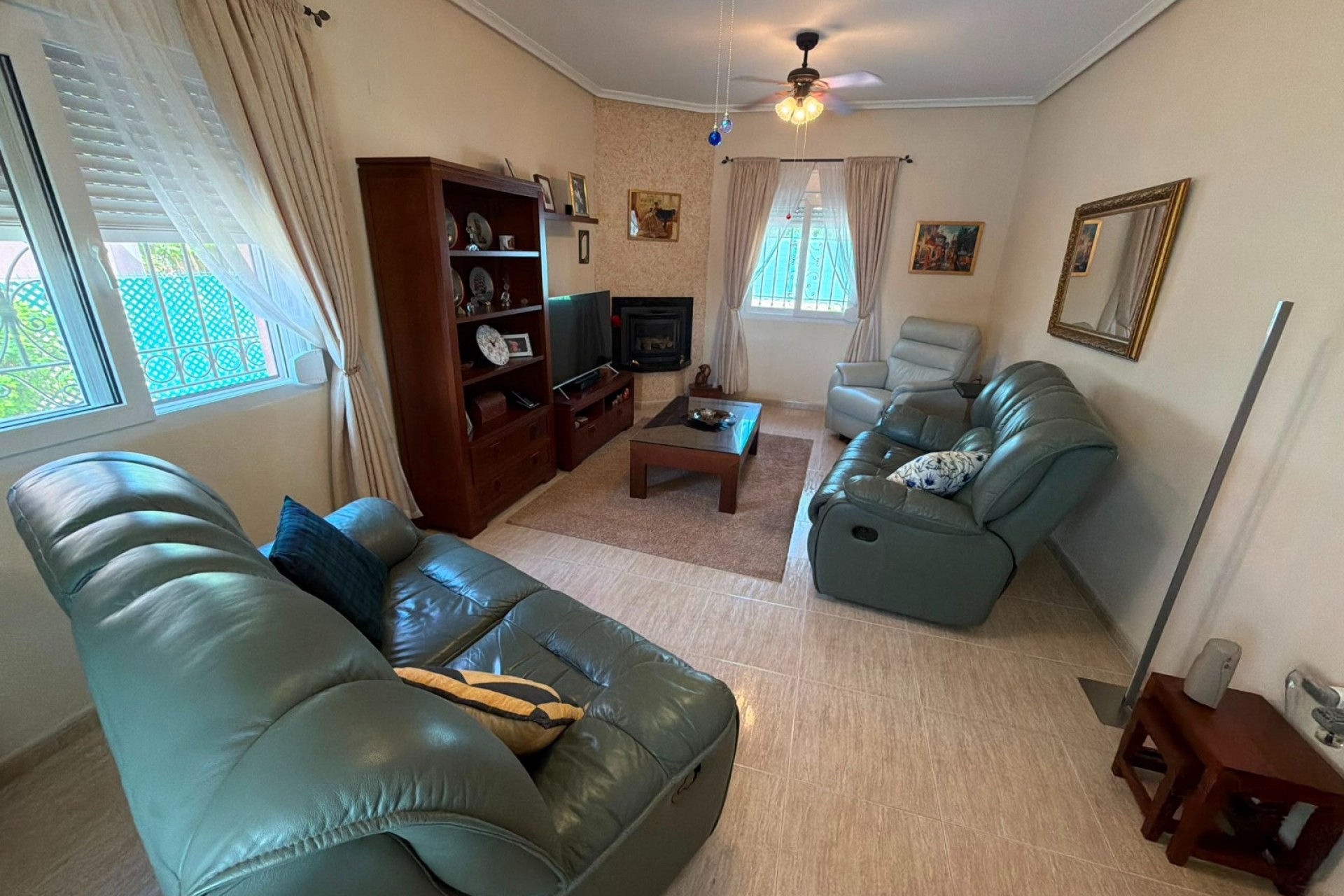 Resale - Villa -
Los Montesinos - La Herrada