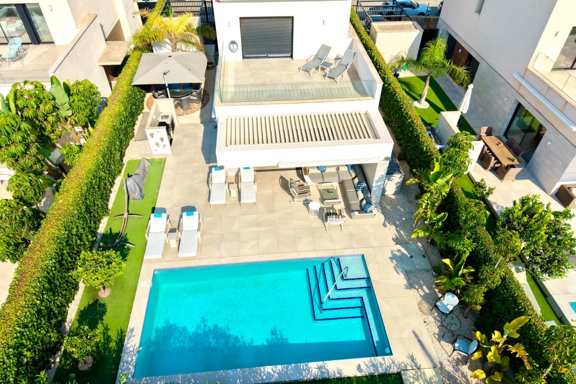 Resale - Villa -
Los Montesinos - La Herrada
