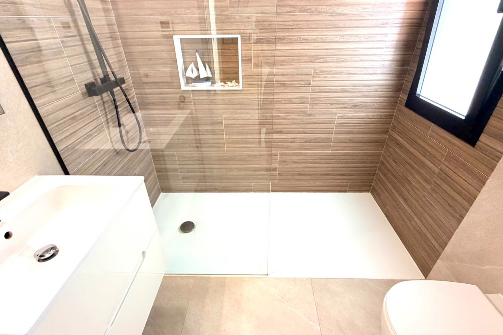 Resale - Villa -
Los Montesinos - La Herrada