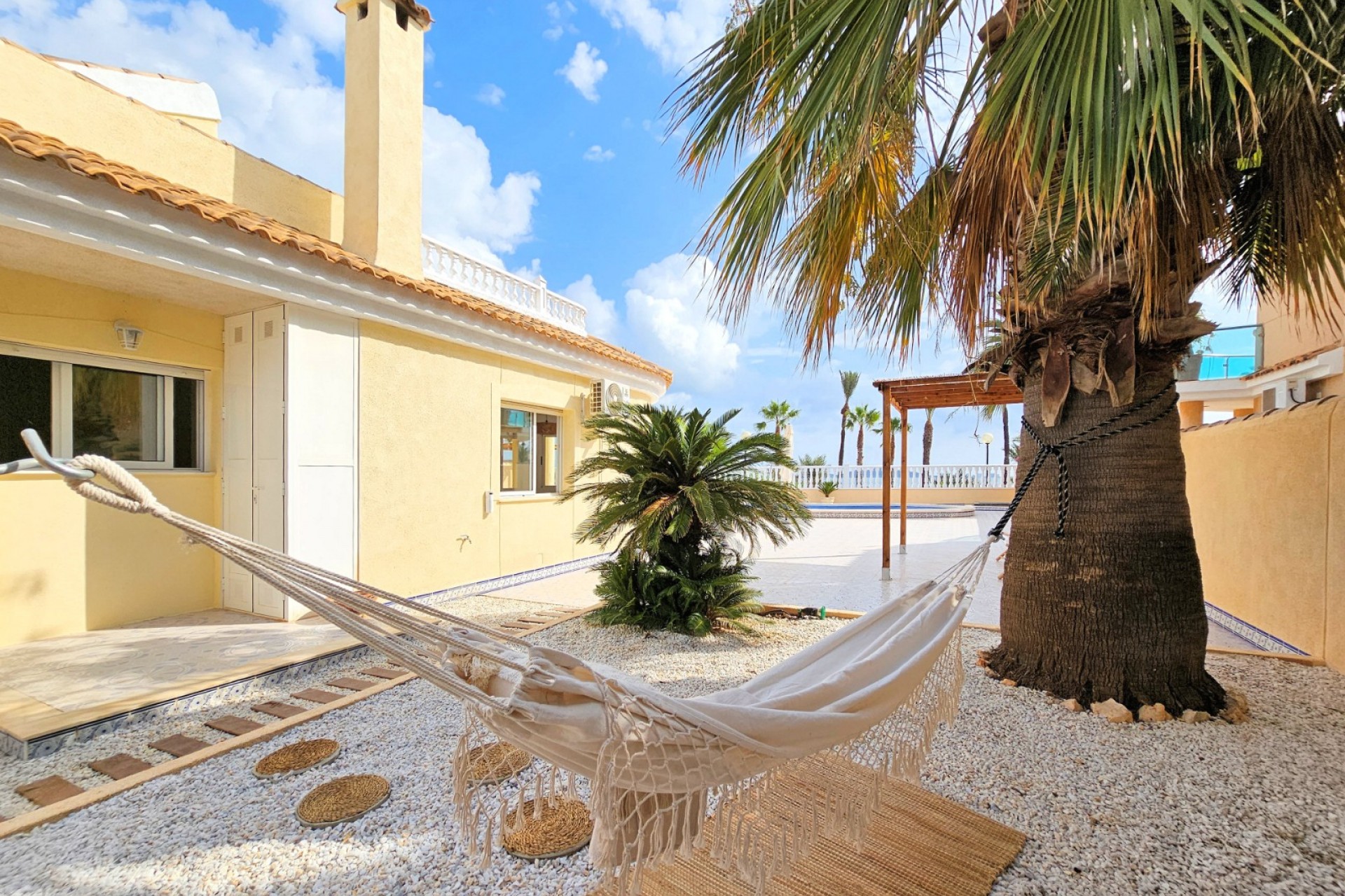 Resale - Villa -
LOS URRUTIAS - ESTRELLA DE MAR