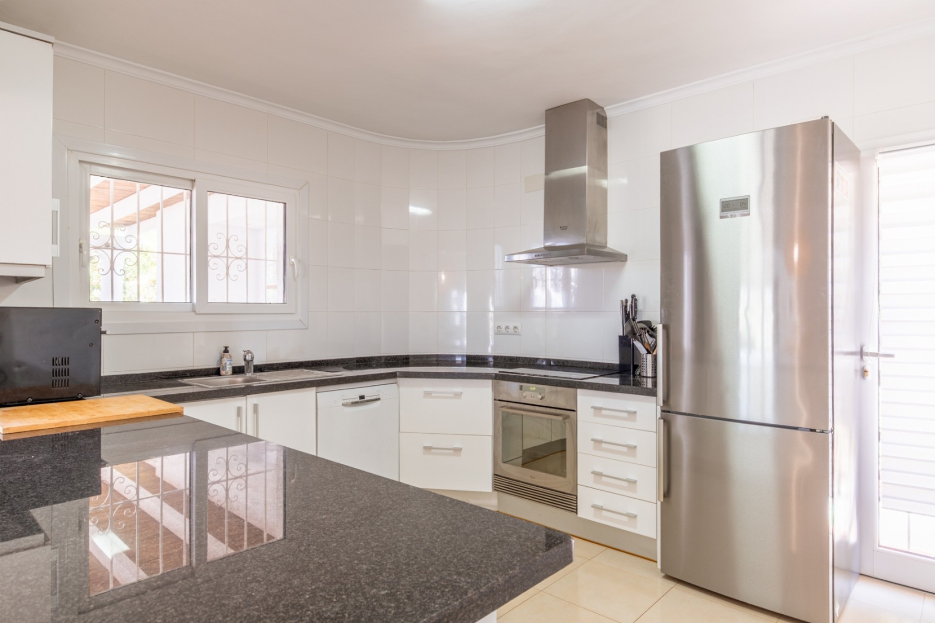Resale - Villa -
Moraira - El Tesoro