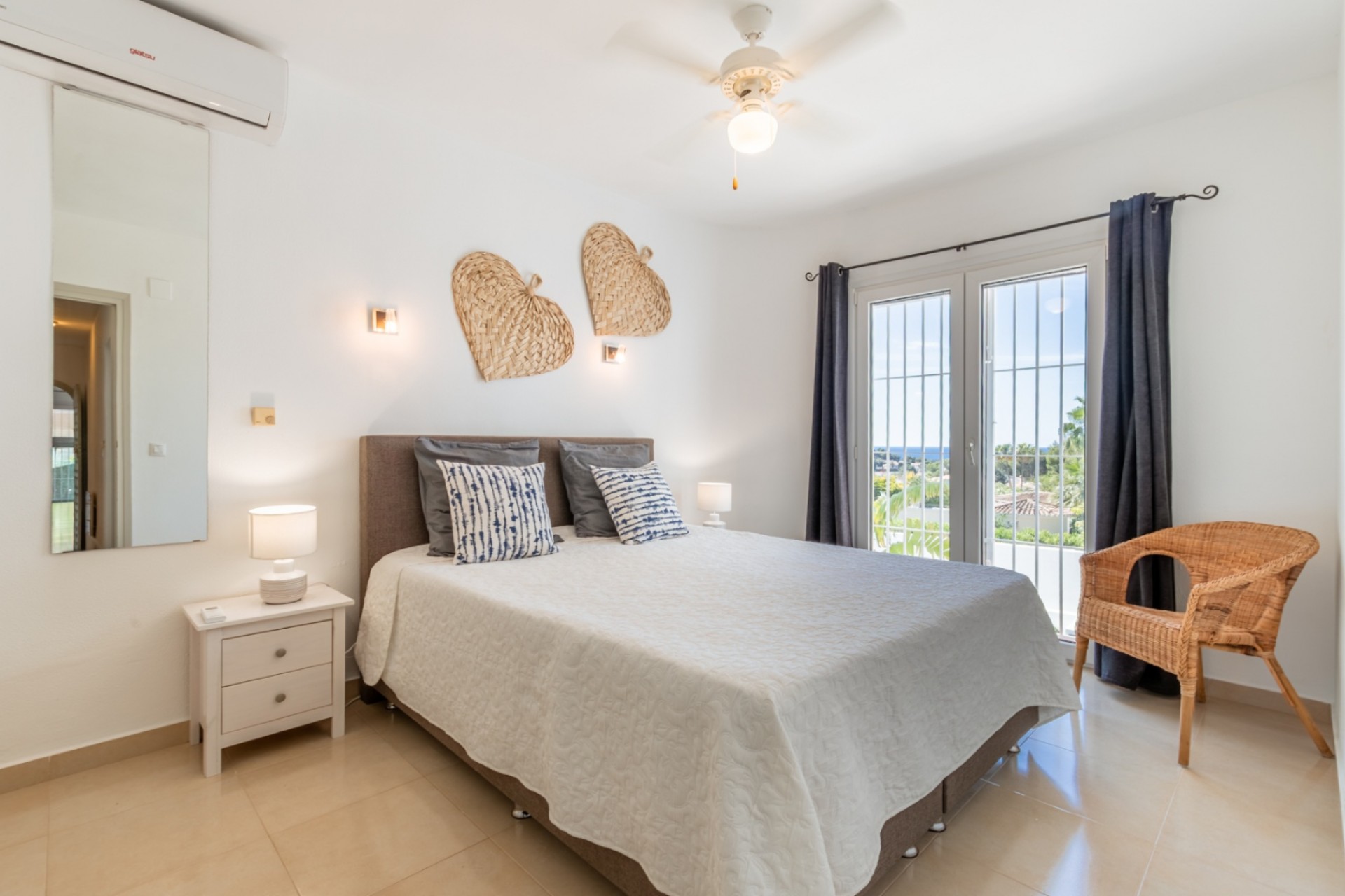 Resale - Villa -
Moraira - El Tesoro