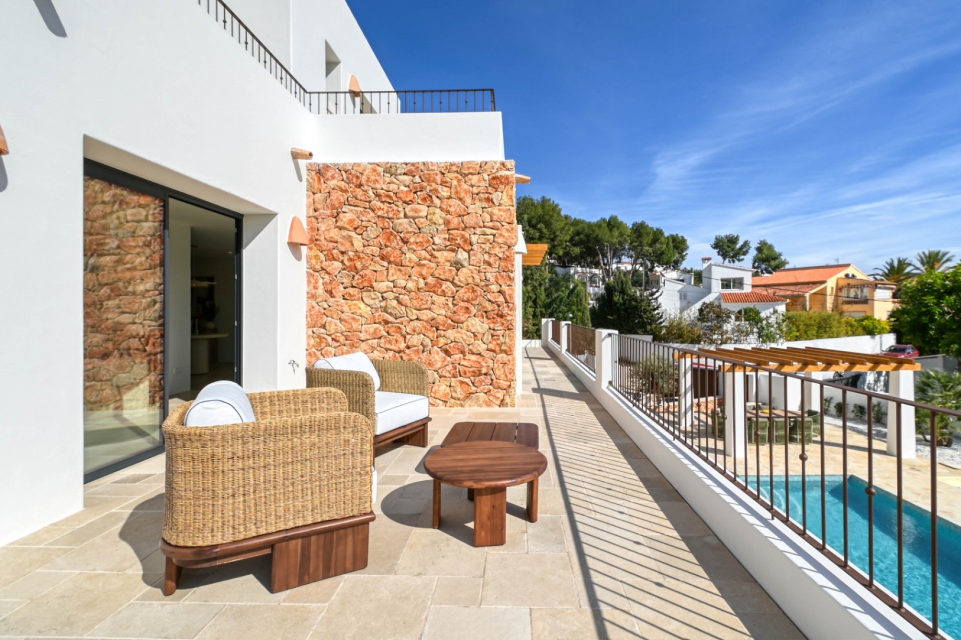 Resale - Villa -
Moraira - Pinar del Advocat