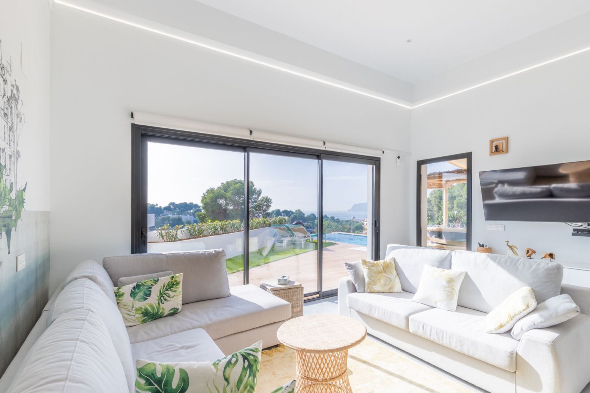 Resale - Villa -
Moraira - Pla Del Mar