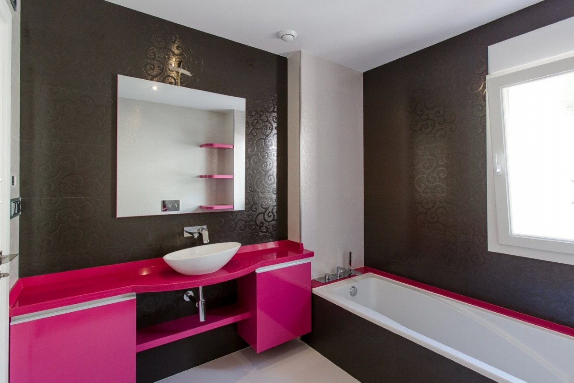 Resale - Villa -
Moraira