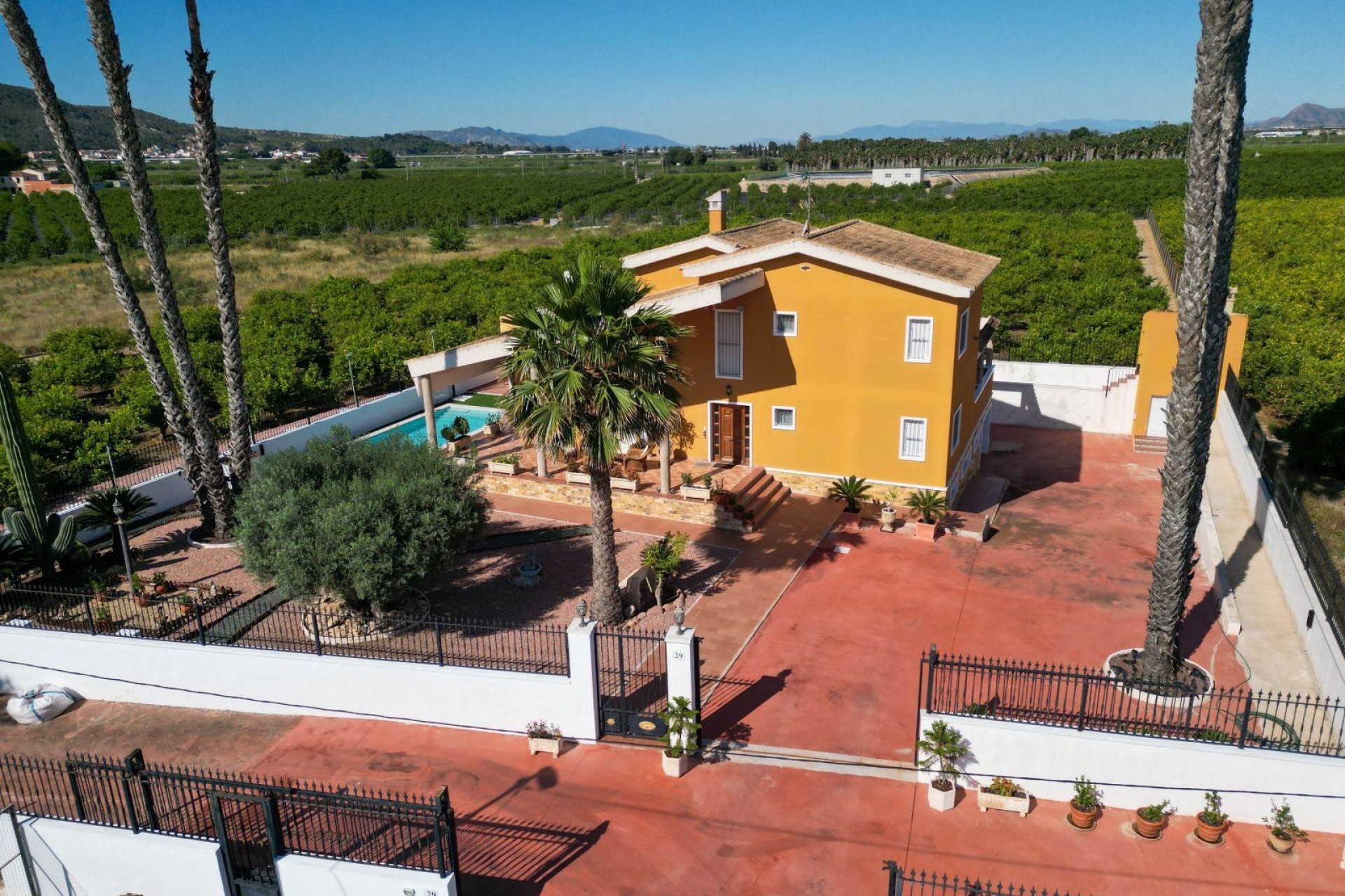 Resale - Villa -
Orihuela - Correntías Medias