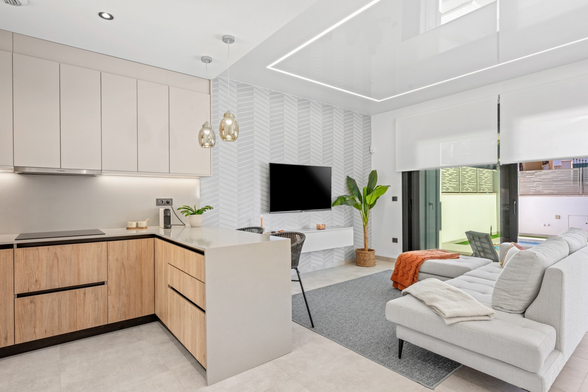 Resale - Villa * -
Orihuela Costa* - Blue Lagoon*