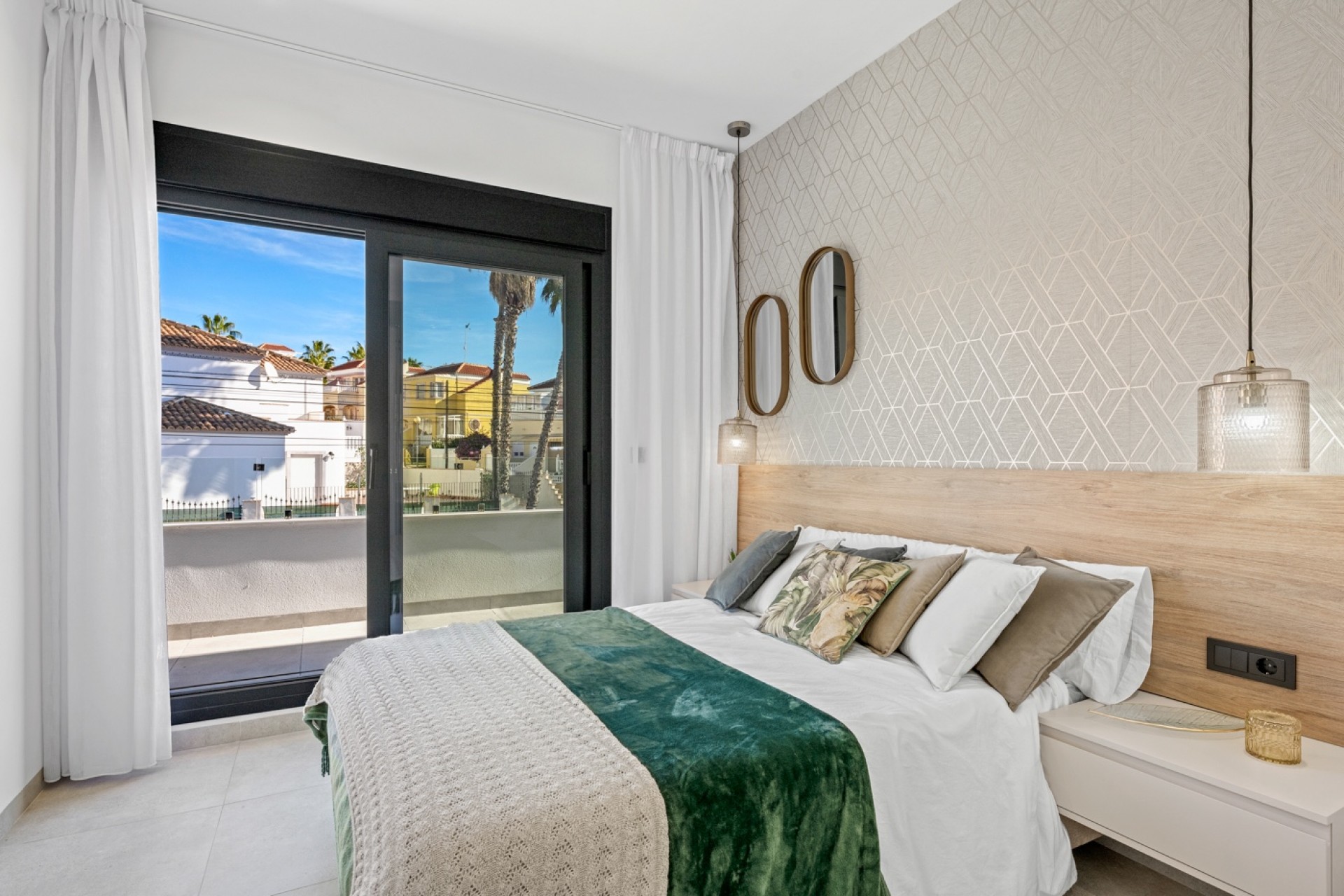 Resale - Villa * -
Orihuela Costa* - Blue Lagoon*