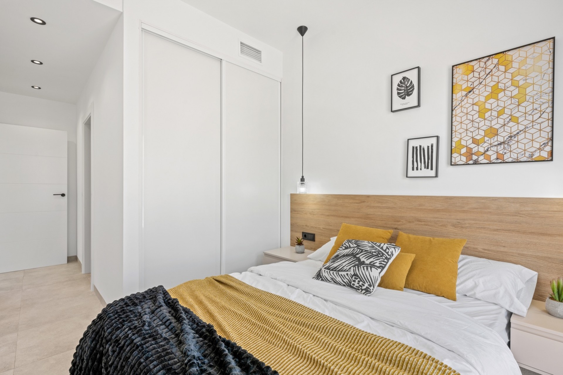 Resale - Villa * -
Orihuela Costa* - Blue Lagoon*