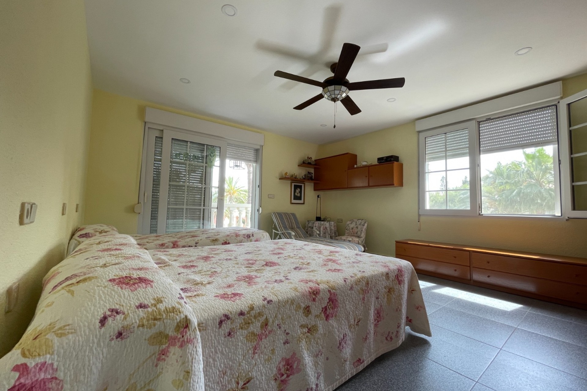 Resale - Villa -
Orihuela Costa - Cabo Roig