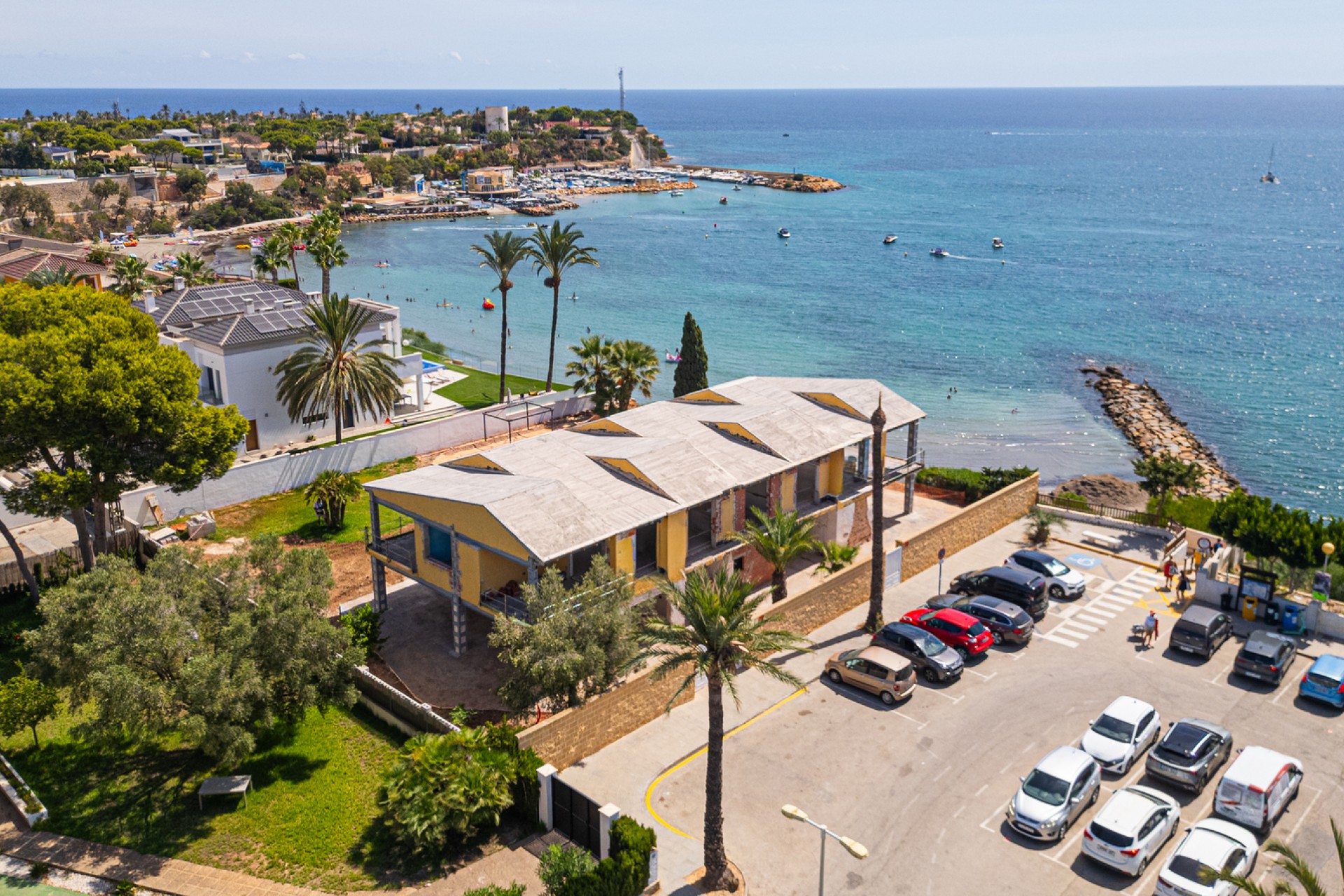 Resale - Villa -
Orihuela Costa - Cabo Roig
