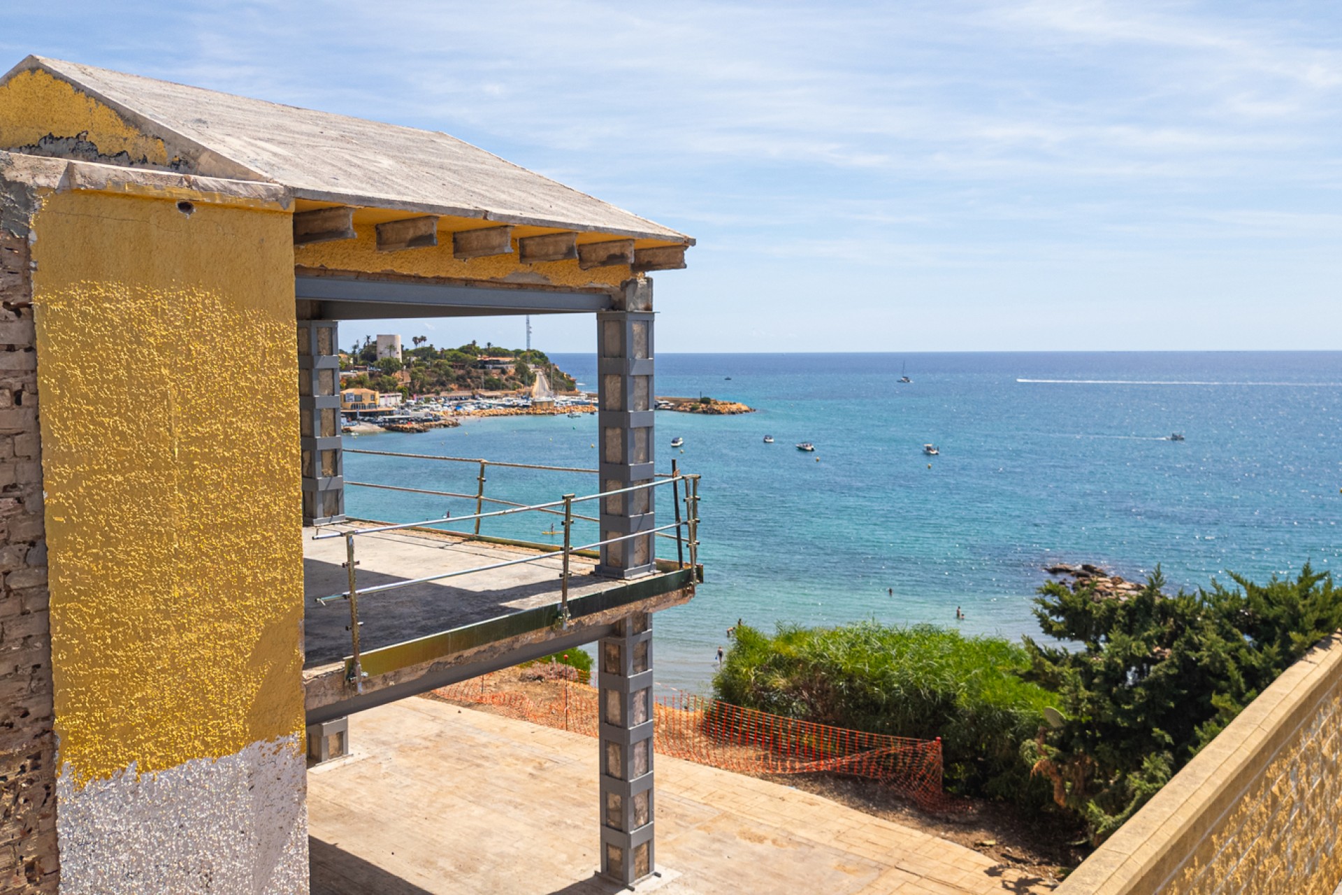Resale - Villa -
Orihuela Costa - Cabo Roig