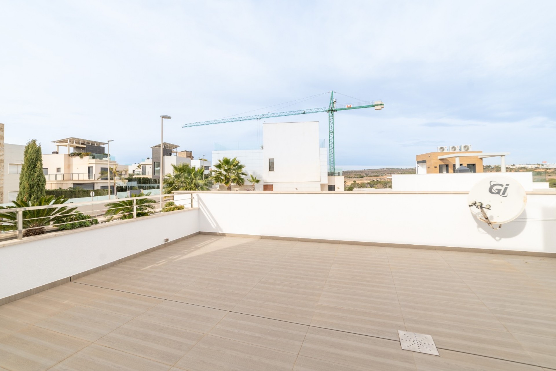 Resale - Villa -
Orihuela Costa - Campoamor
