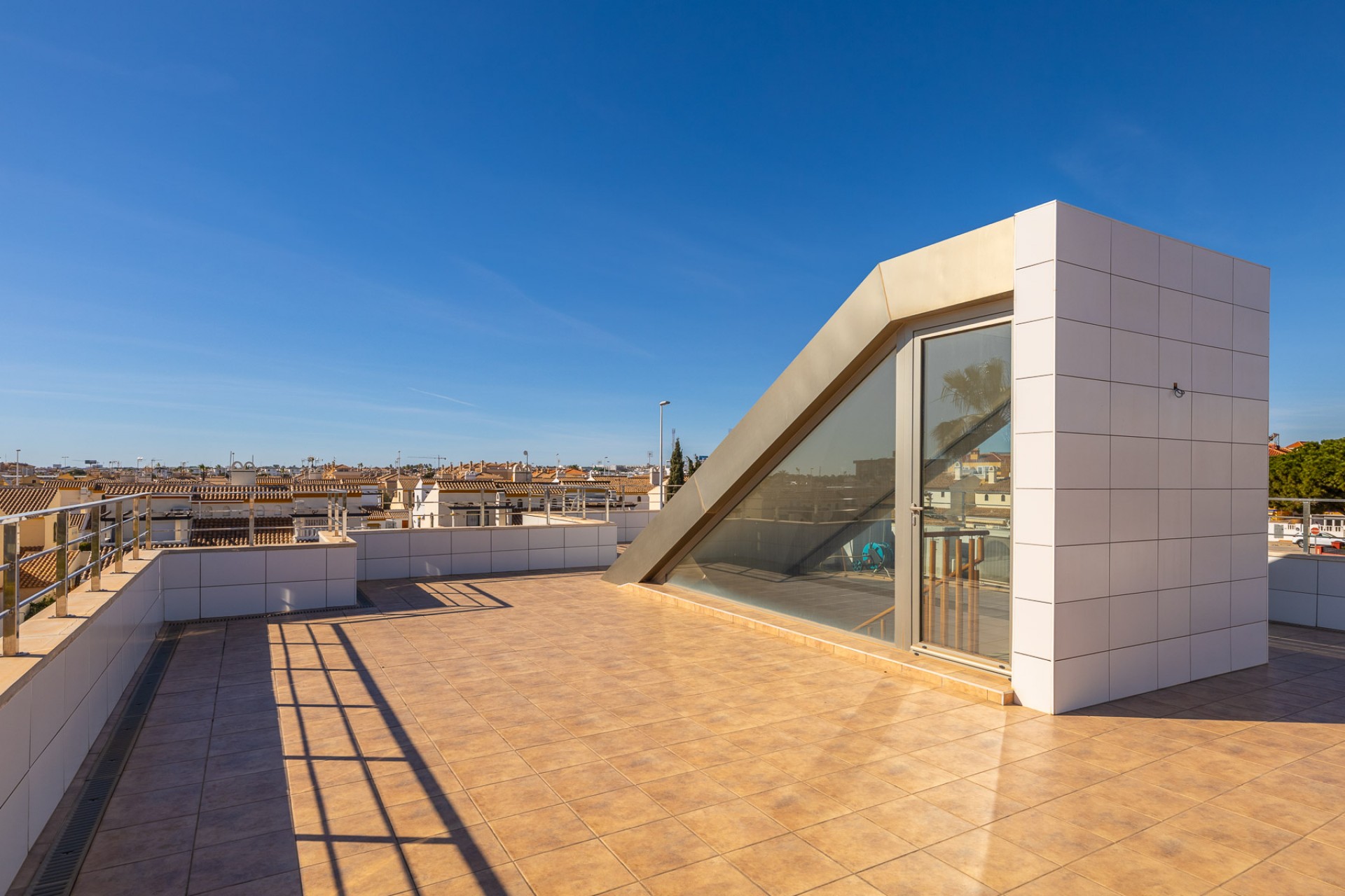 Resale - Villa -
Orihuela Costa - La Zenia