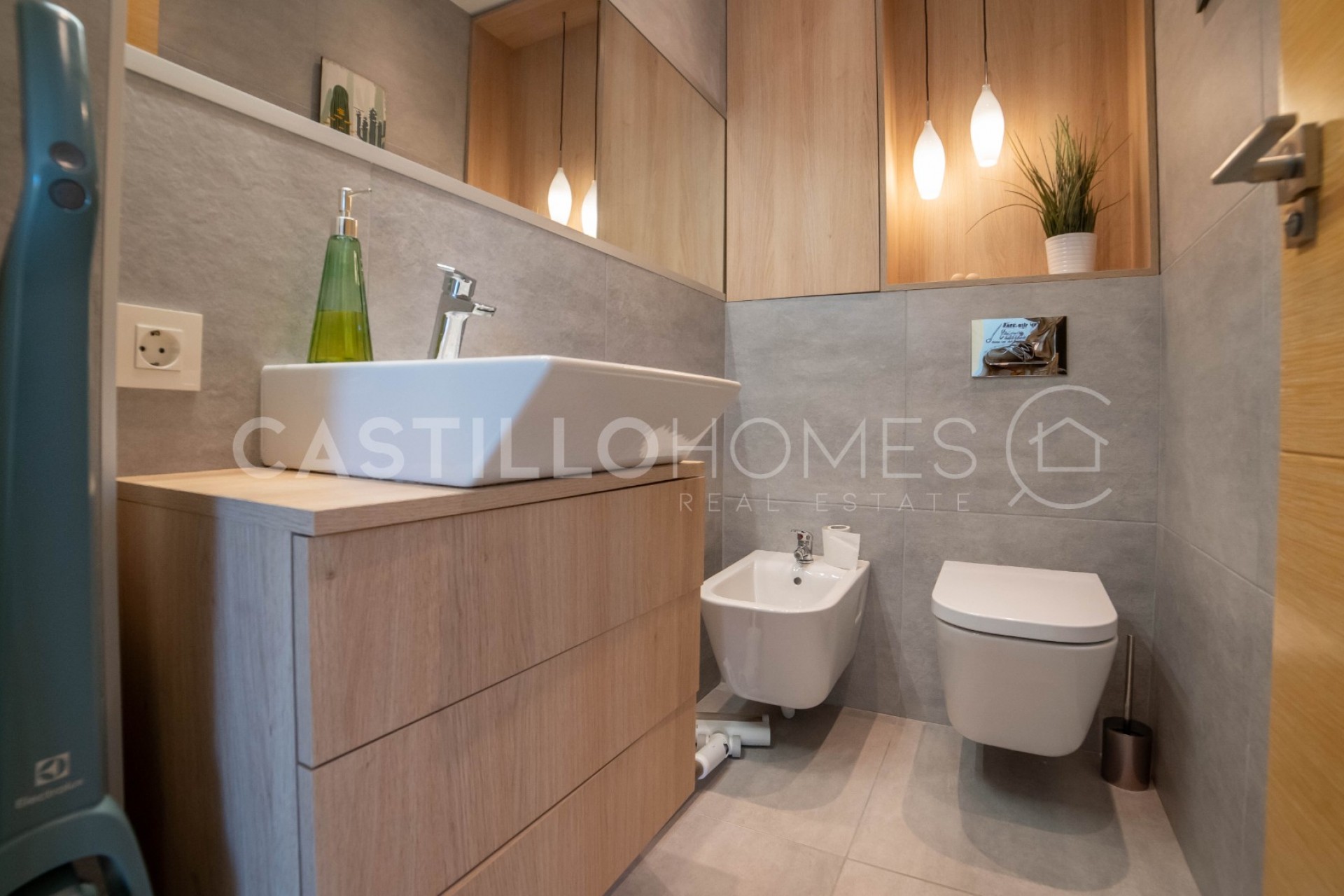 Resale - Villa -
Orihuela Costa - La Zenia