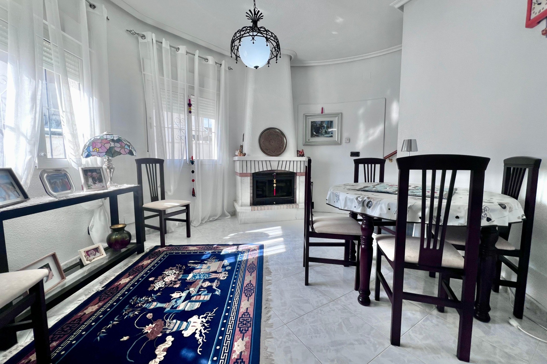 Resale - Villa -
Orihuela Costa - La Zenia