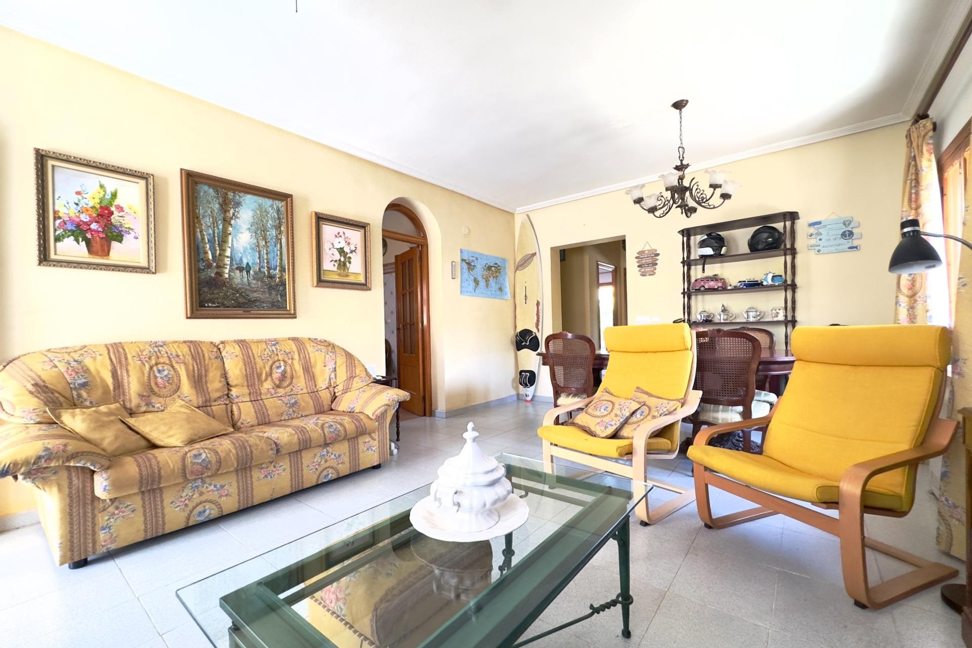 Resale - Villa -
Orihuela Costa - La Zenia