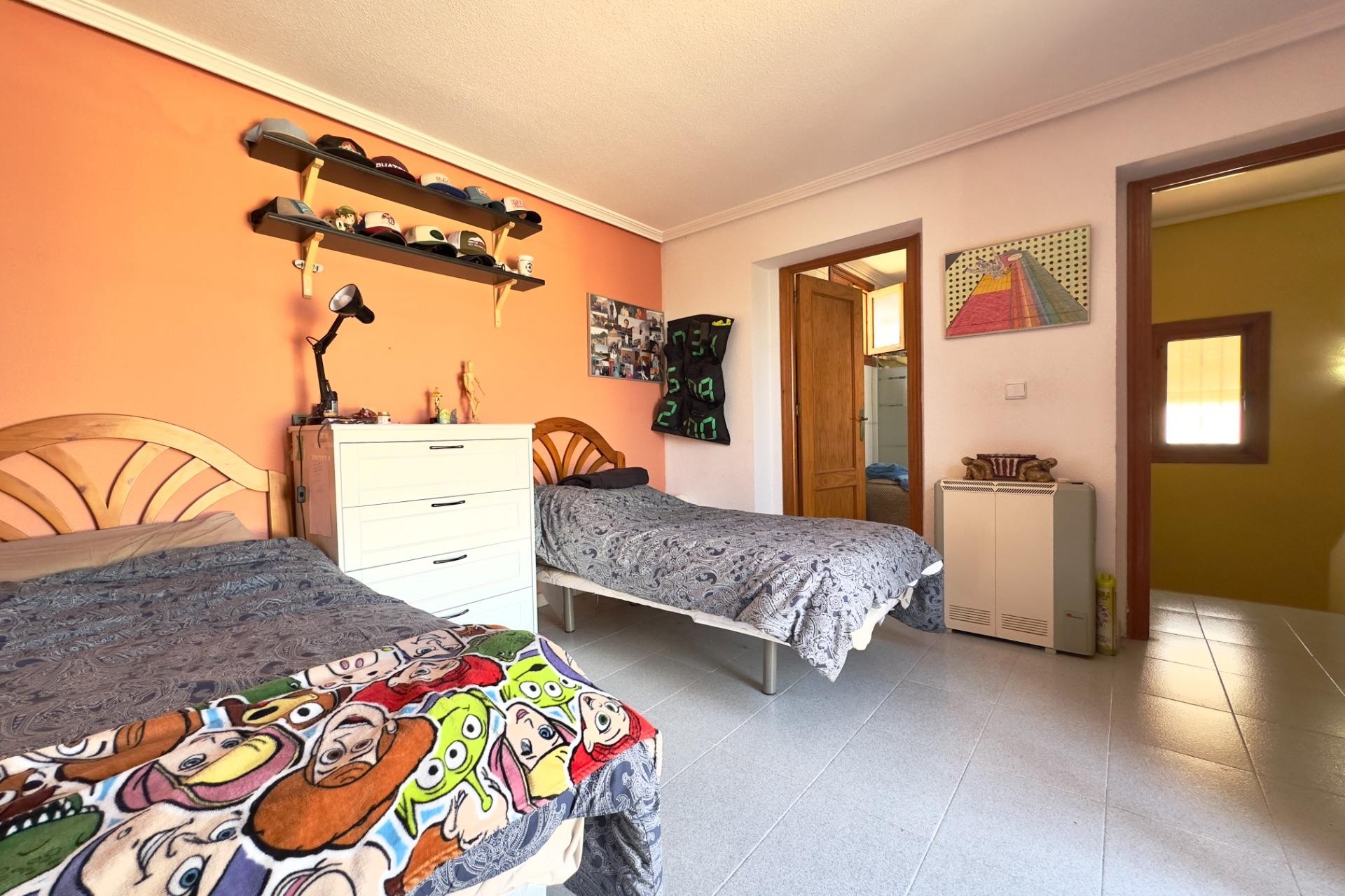 Resale - Villa -
Orihuela Costa - La Zenia
