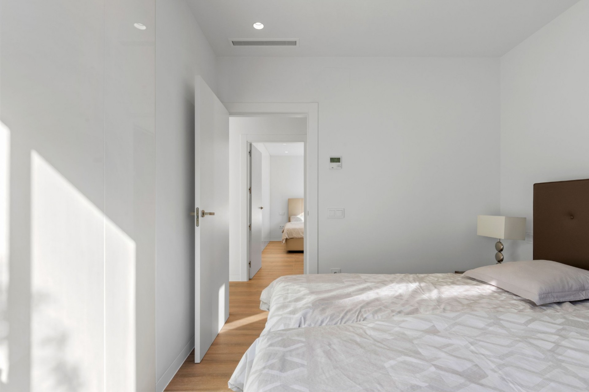 Resale - Villa -
Orihuela Costa - Las Colinas golf