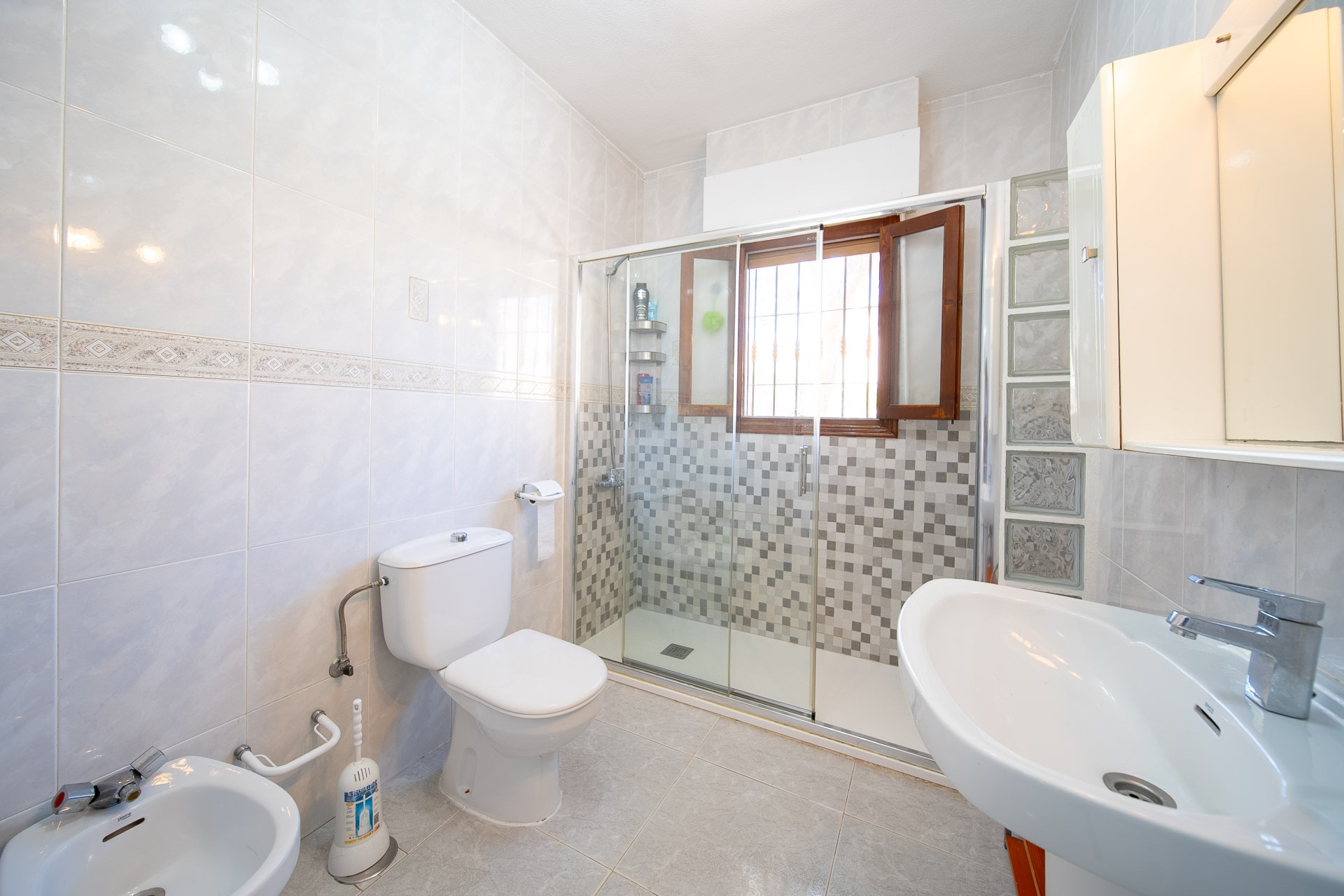 Resale - Villa -
Orihuela Costa - Las Filipinas