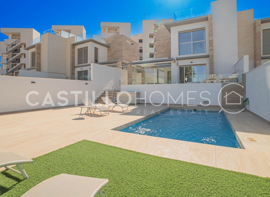Resale - Villa -
Orihuela Costa - Las Filipinas