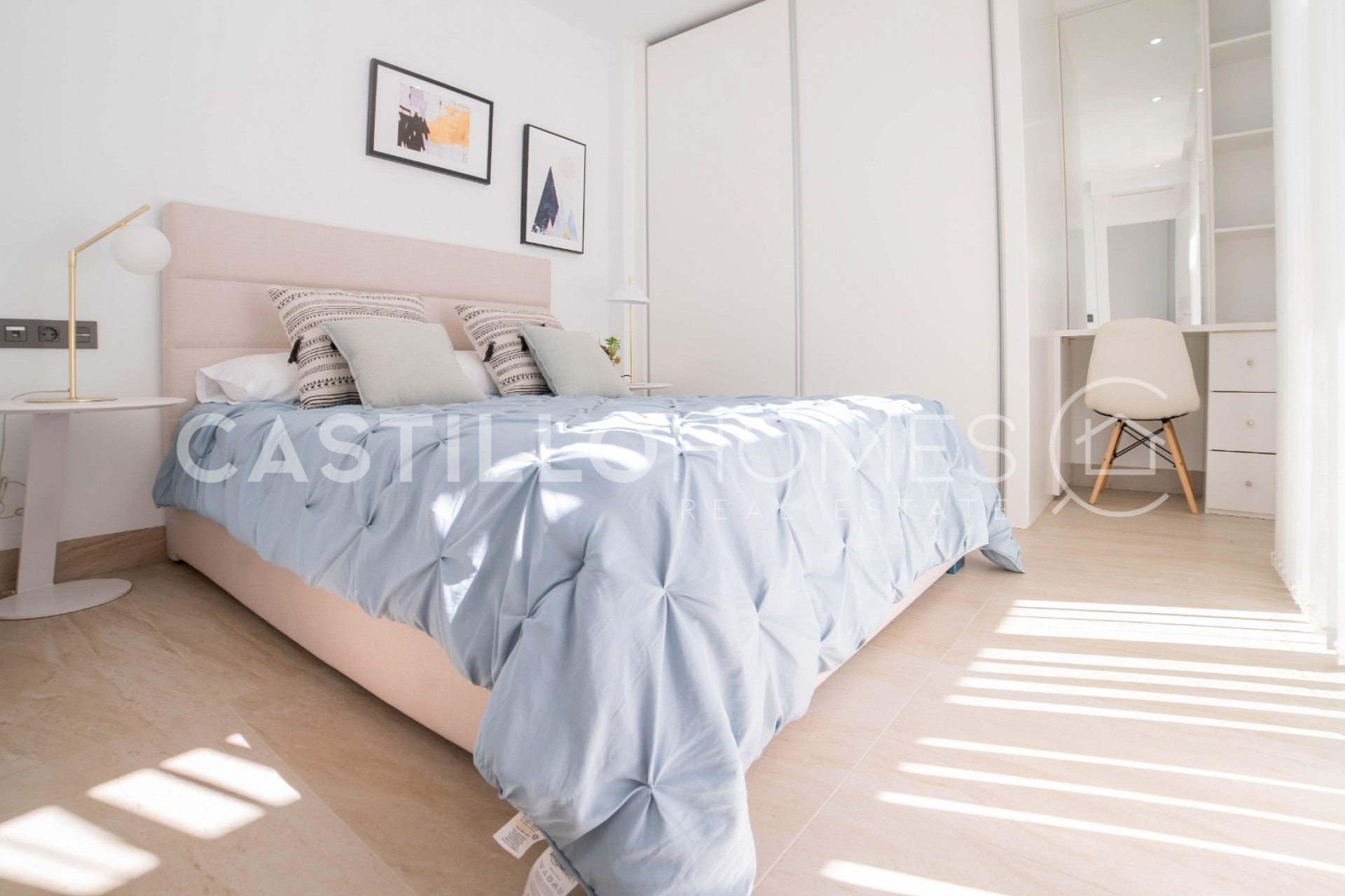 Resale - Villa -
Orihuela Costa - Las Filipinas