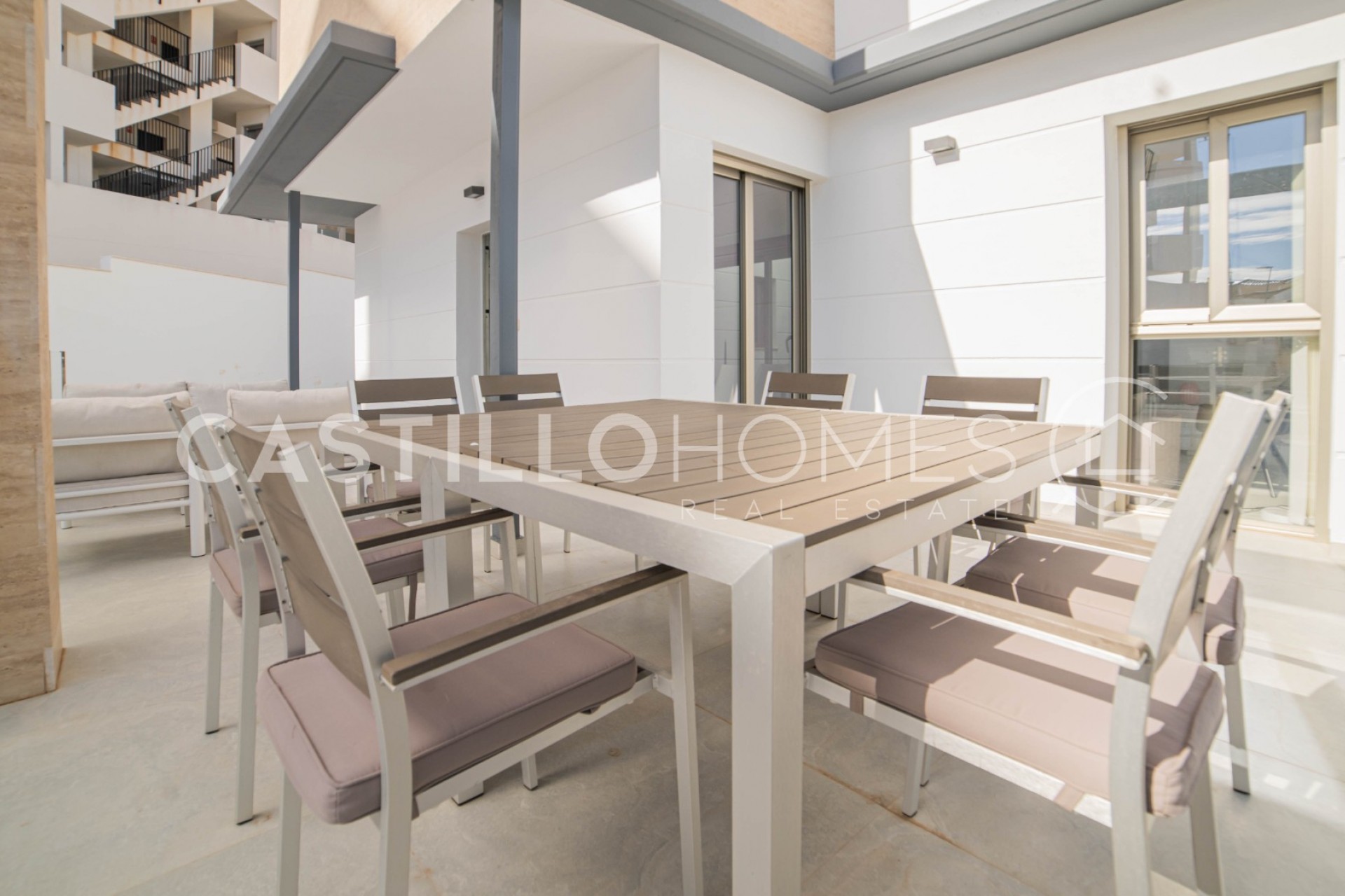 Resale - Villa -
Orihuela Costa - Las Filipinas