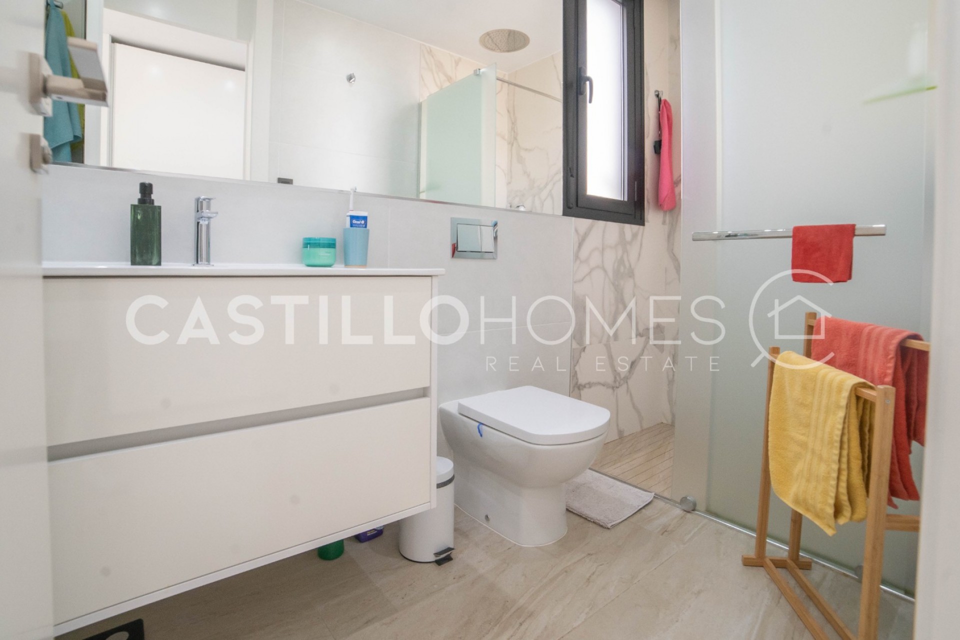 Resale - Villa -
Orihuela Costa - Las Filipinas