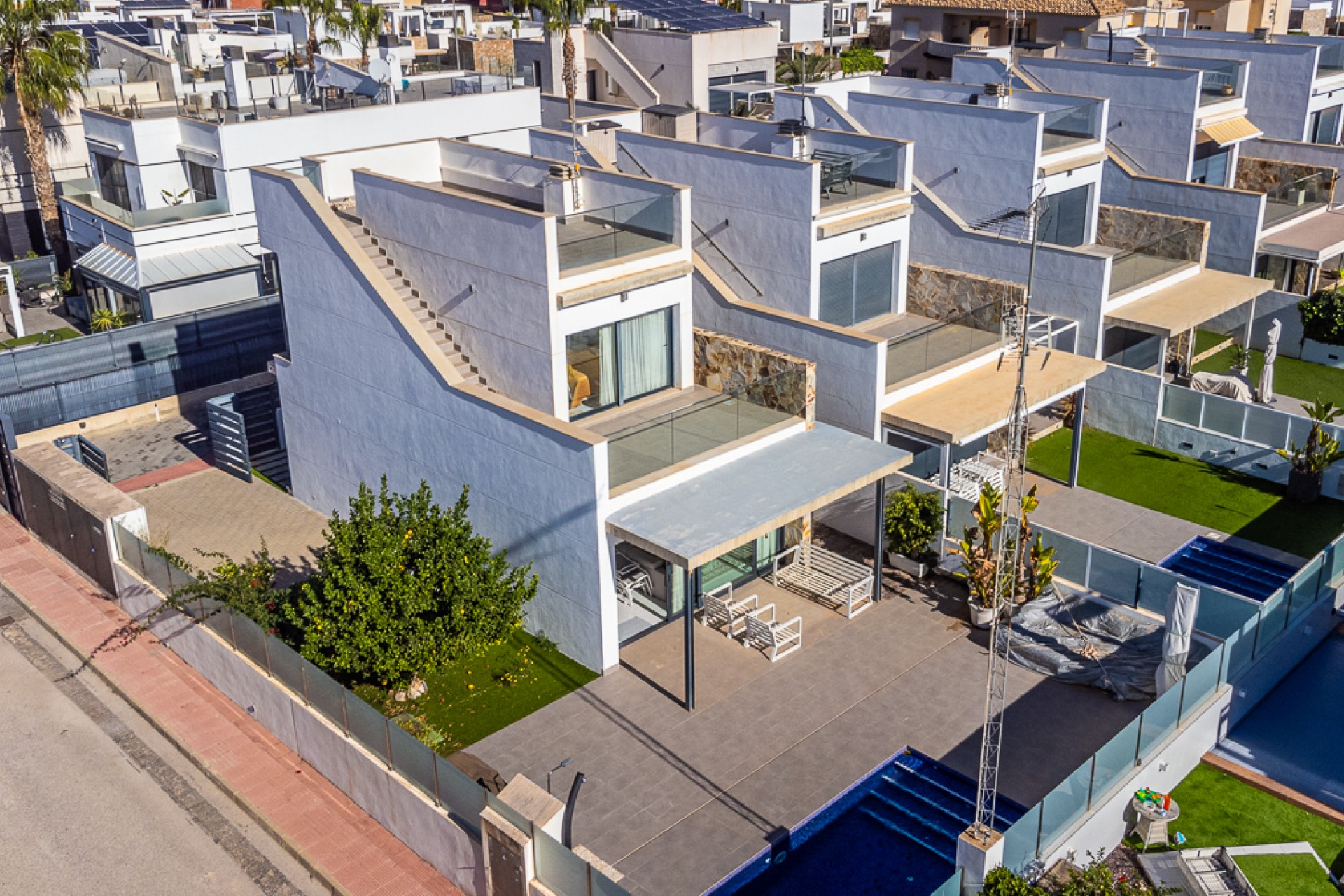 Resale - Villa -
Orihuela Costa - Lomas De Cabo Roig