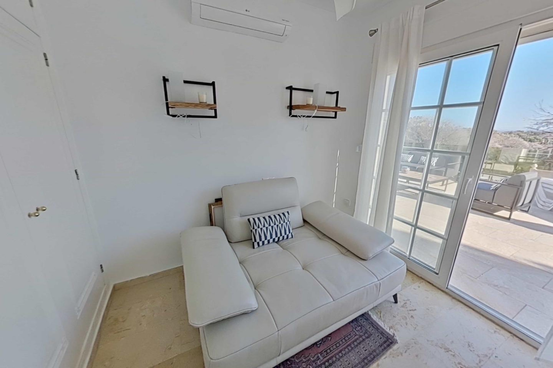 Resale - Villa -
Orihuela Costa - Lomas de Campoamor-Las Ramblas