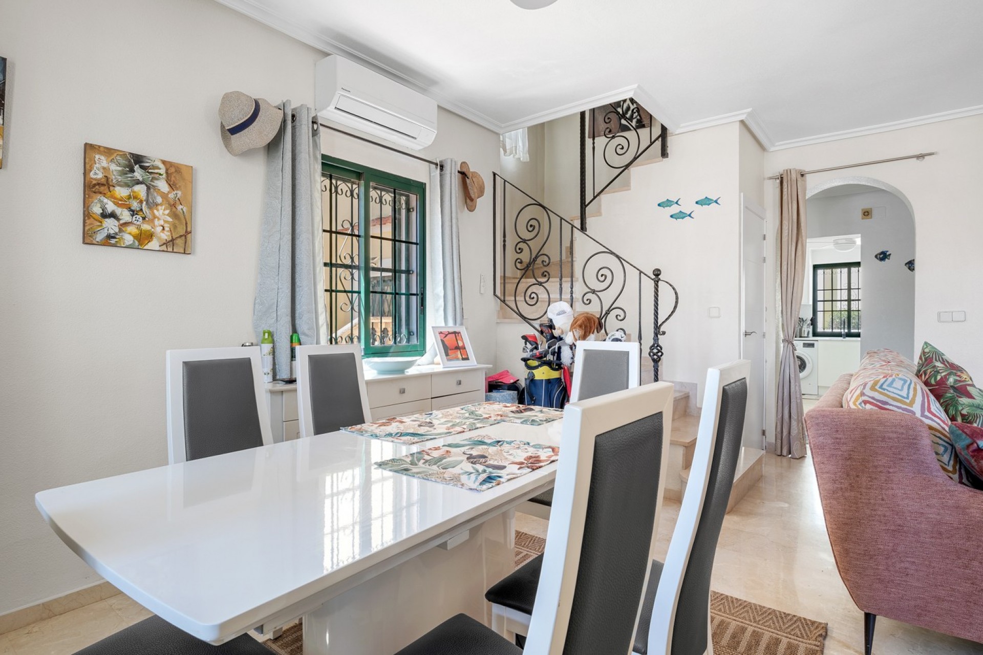 Resale - Villa -
Orihuela Costa* - Los Dolses*