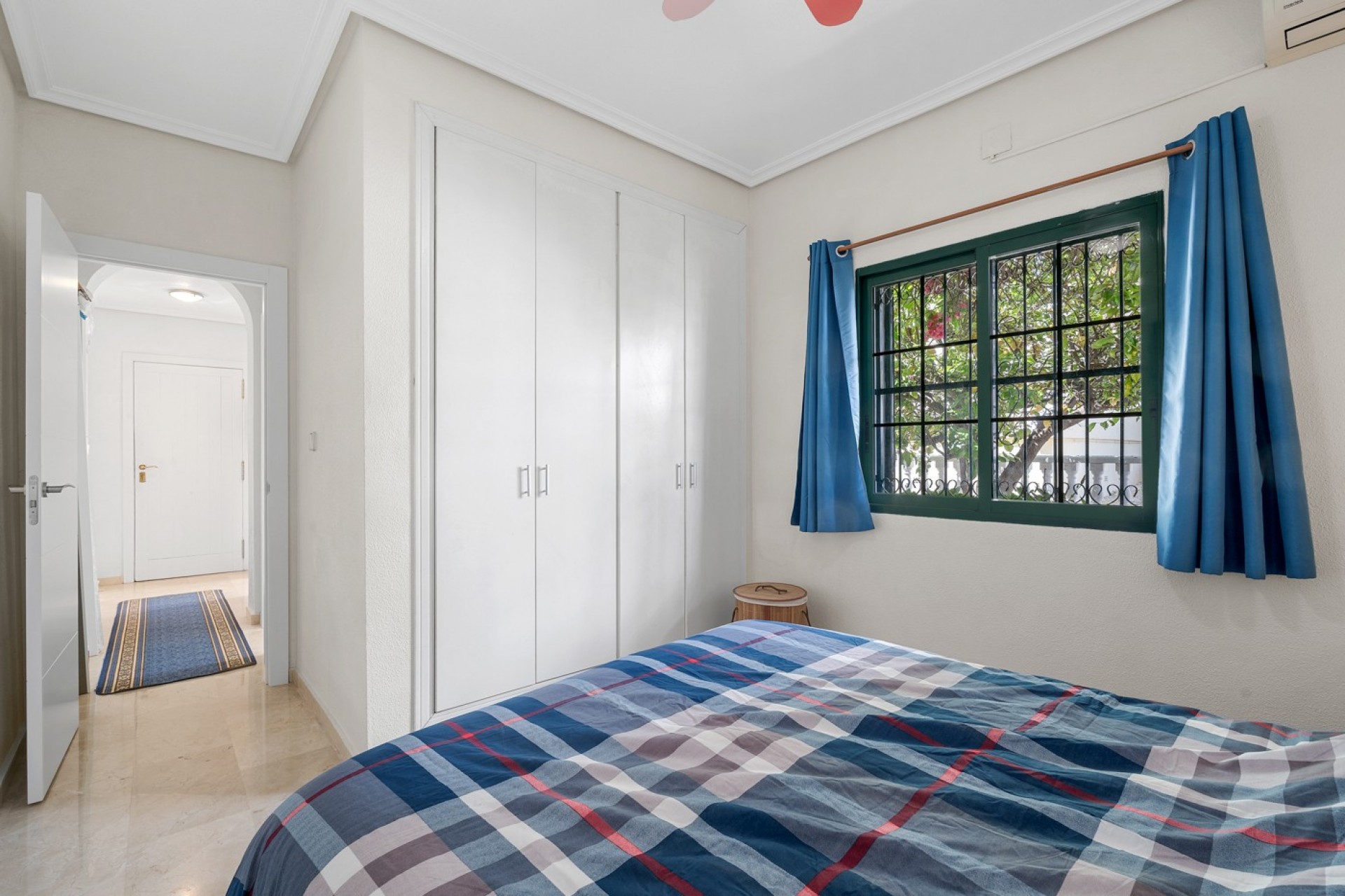 Resale - Villa -
Orihuela Costa* - Los Dolses*