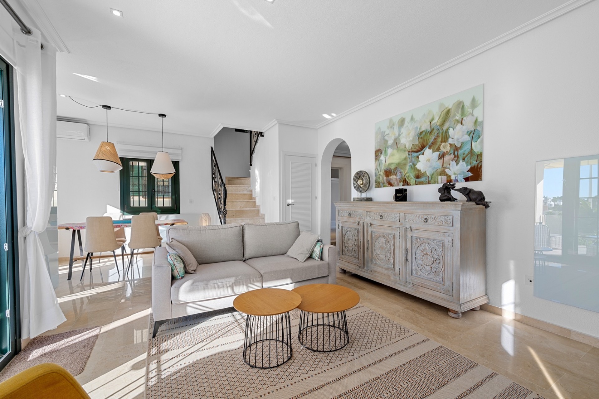 Resale - Villa * -
Orihuela Costa* - Los Dolses*