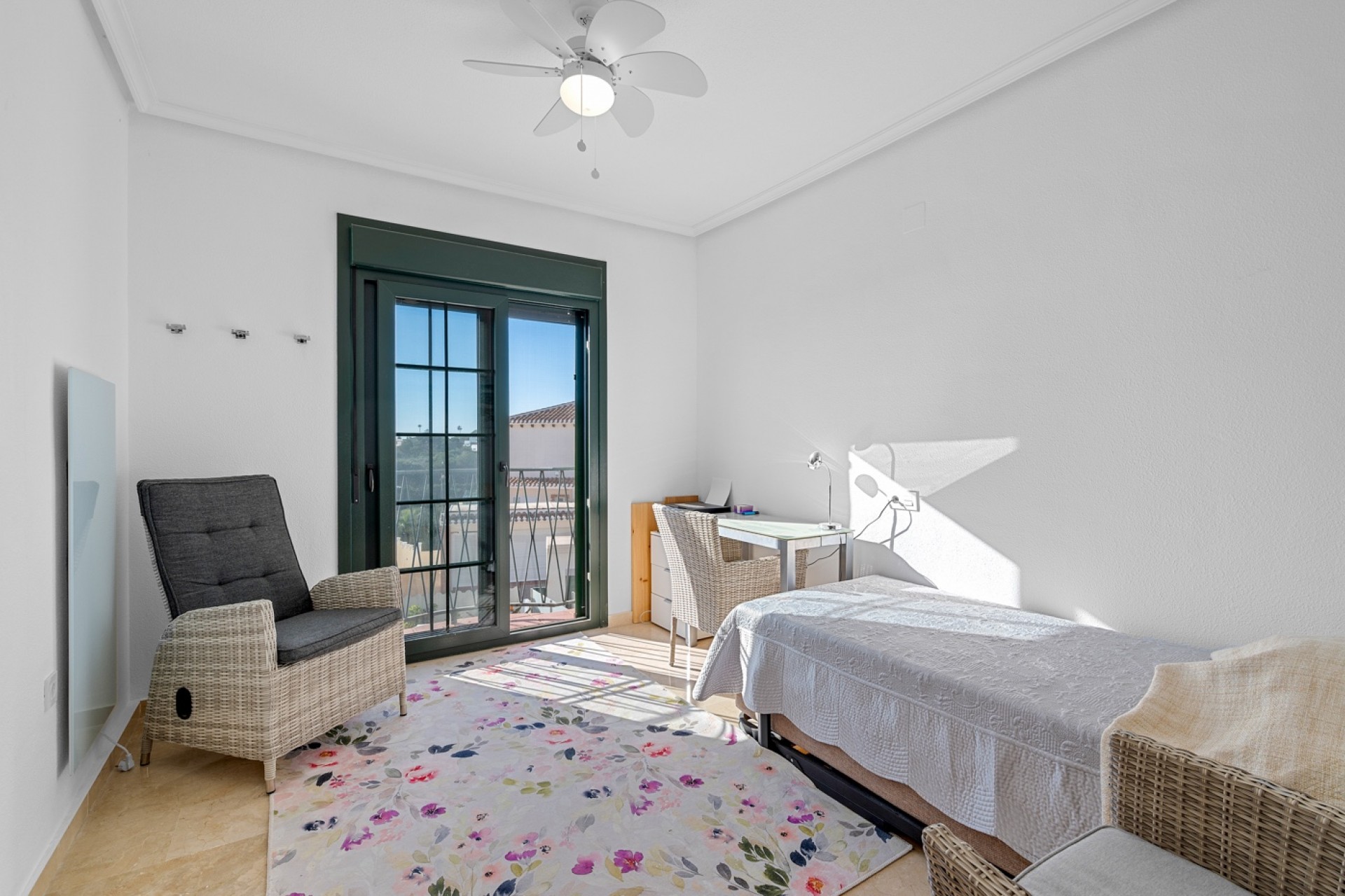 Resale - Villa * -
Orihuela Costa* - Los Dolses*